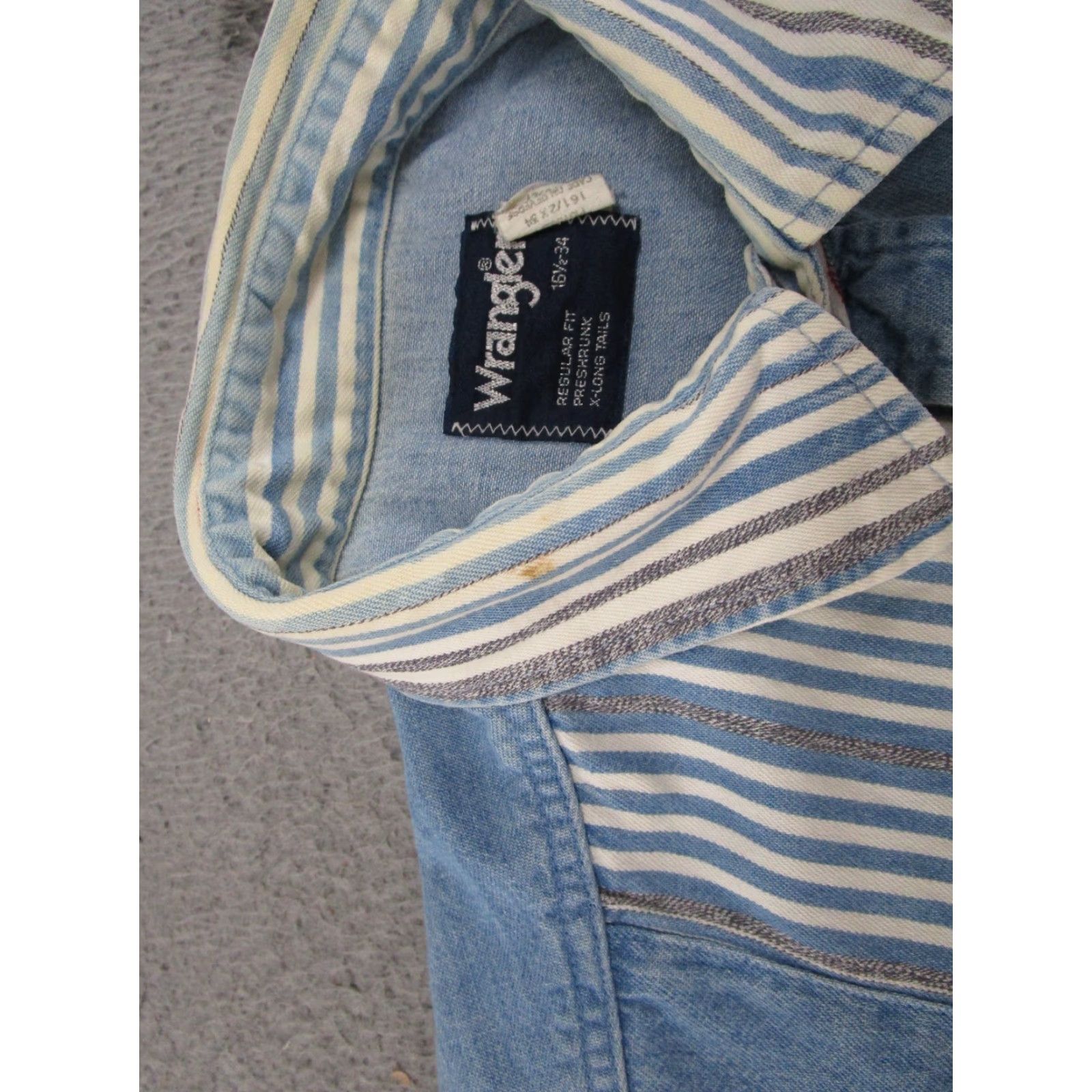 Wrangler VINTAGE Wrangler Striped Western Denim Shirt Button Up Size 34 Cowboy Rodeo 90s Y2K Mens Size US S / EU 44-46 / 1 - 5 Thumbnail
