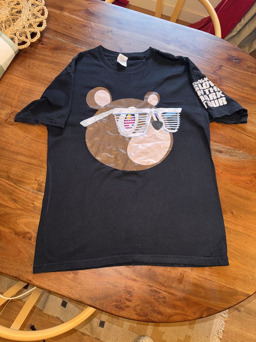 Kanye West × Takashi Murakami Kanye West Graduation Glow In The Dark Tour T shirt Size US L / EU 52-54 / 3 - 1 Thumbnail