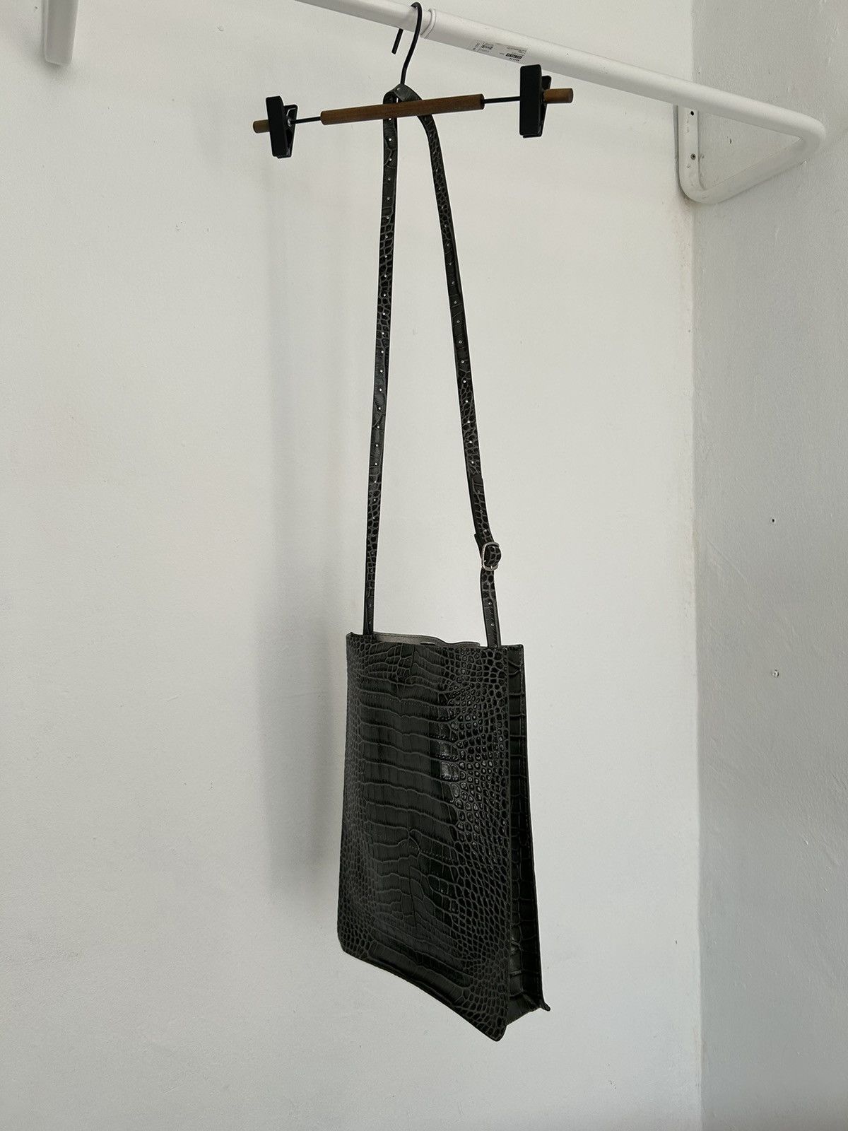 Other SUB TOTE Olive Croco Debossed Size ONE SIZE - 4 Thumbnail