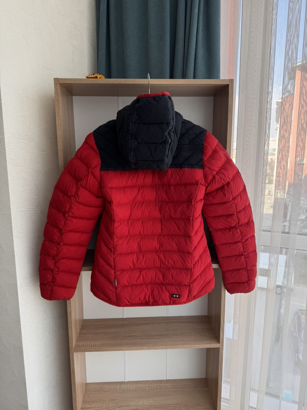 Napapijri × Vintage Napapijiri Articage Mountain W' Outdoor MicroPuffer Jacket Size S / US 4 / IT 40 - 10 Thumbnail