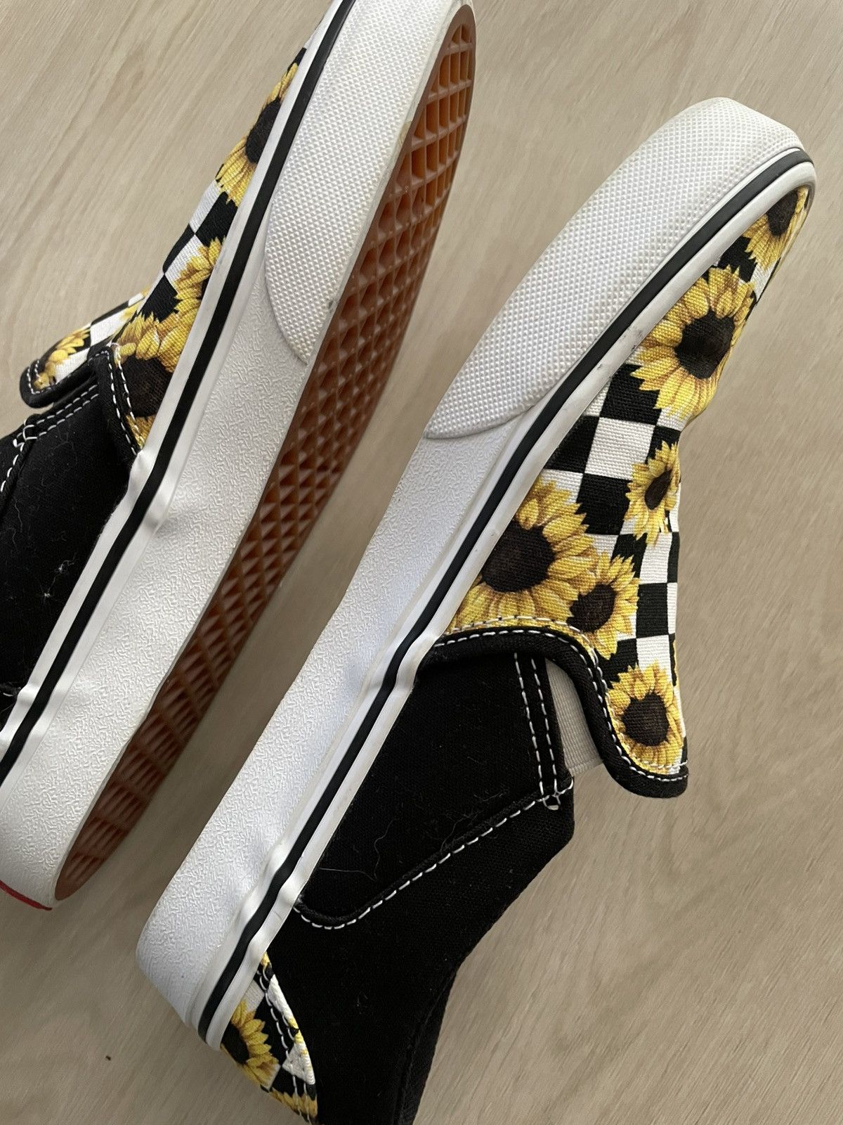 Vans VANS Asher Sunflower Checkered Slip On Size Womens 7.5 Size US 7.5 / IT 37.5 - 7 Thumbnail
