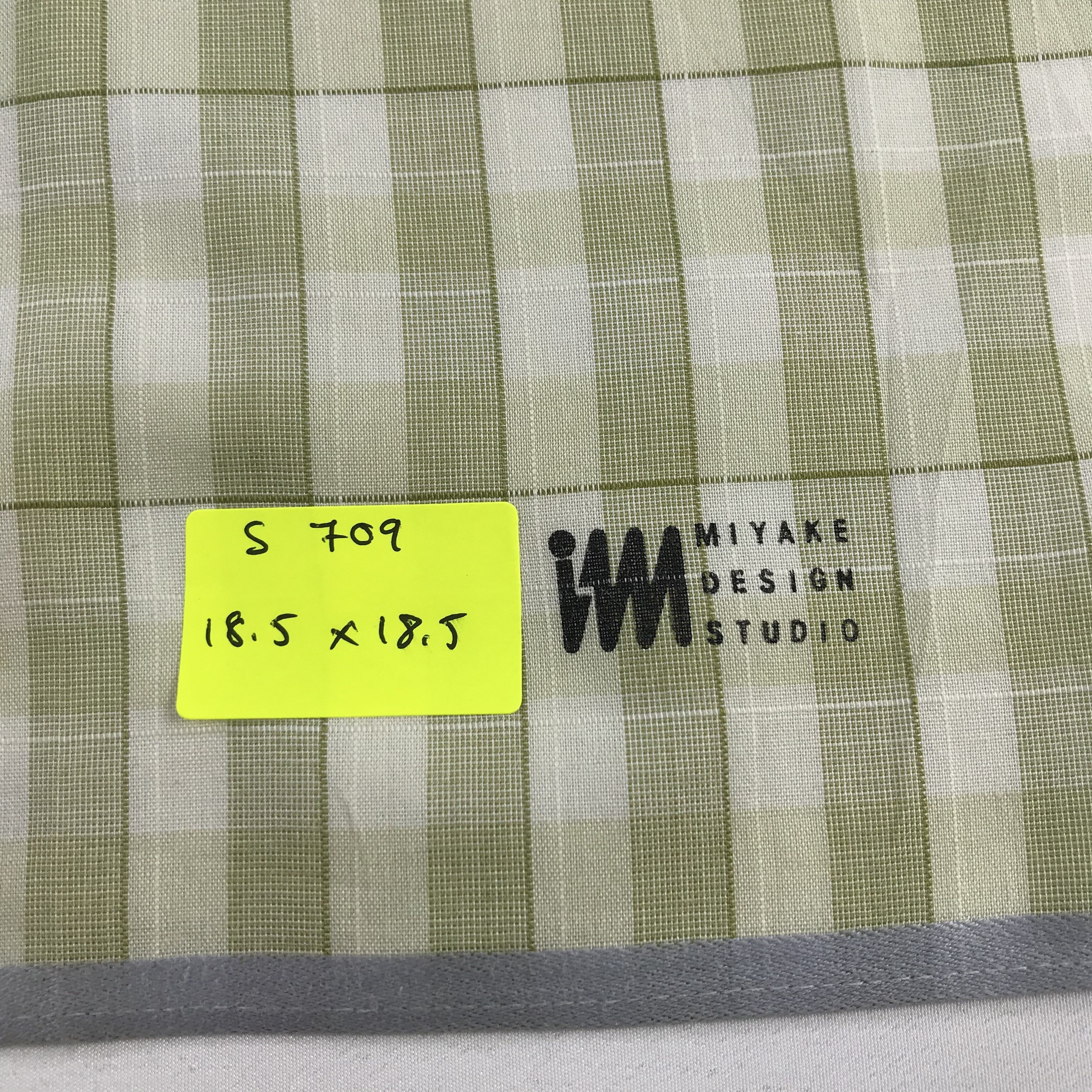 Issey Miyake × Vintage Issey Miyake Bandana / Handkerchief / Neckerchief - S709 Size ONE SIZE - 5 Thumbnail