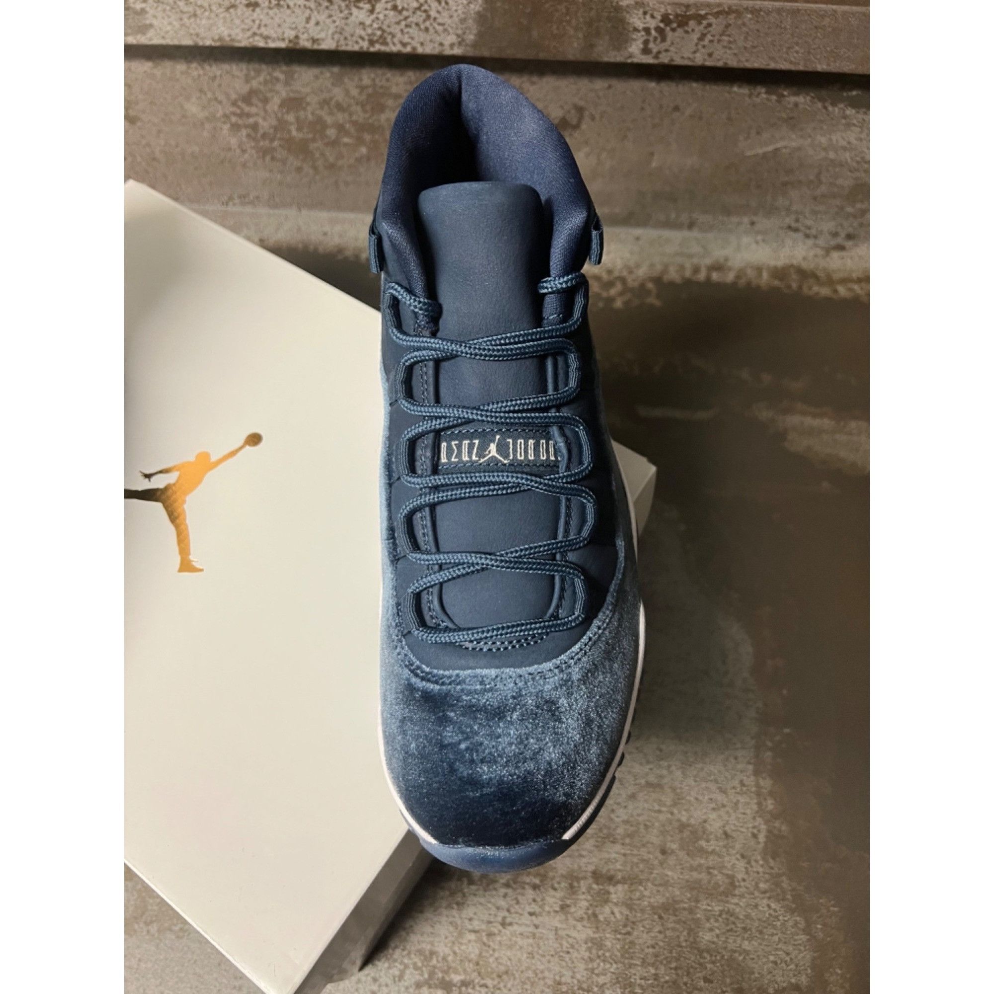 Nike Jordan 11 Retro Midnight Navy Women's Size 9- AR0715-441 Size US 9 / IT 39 - 7 Thumbnail