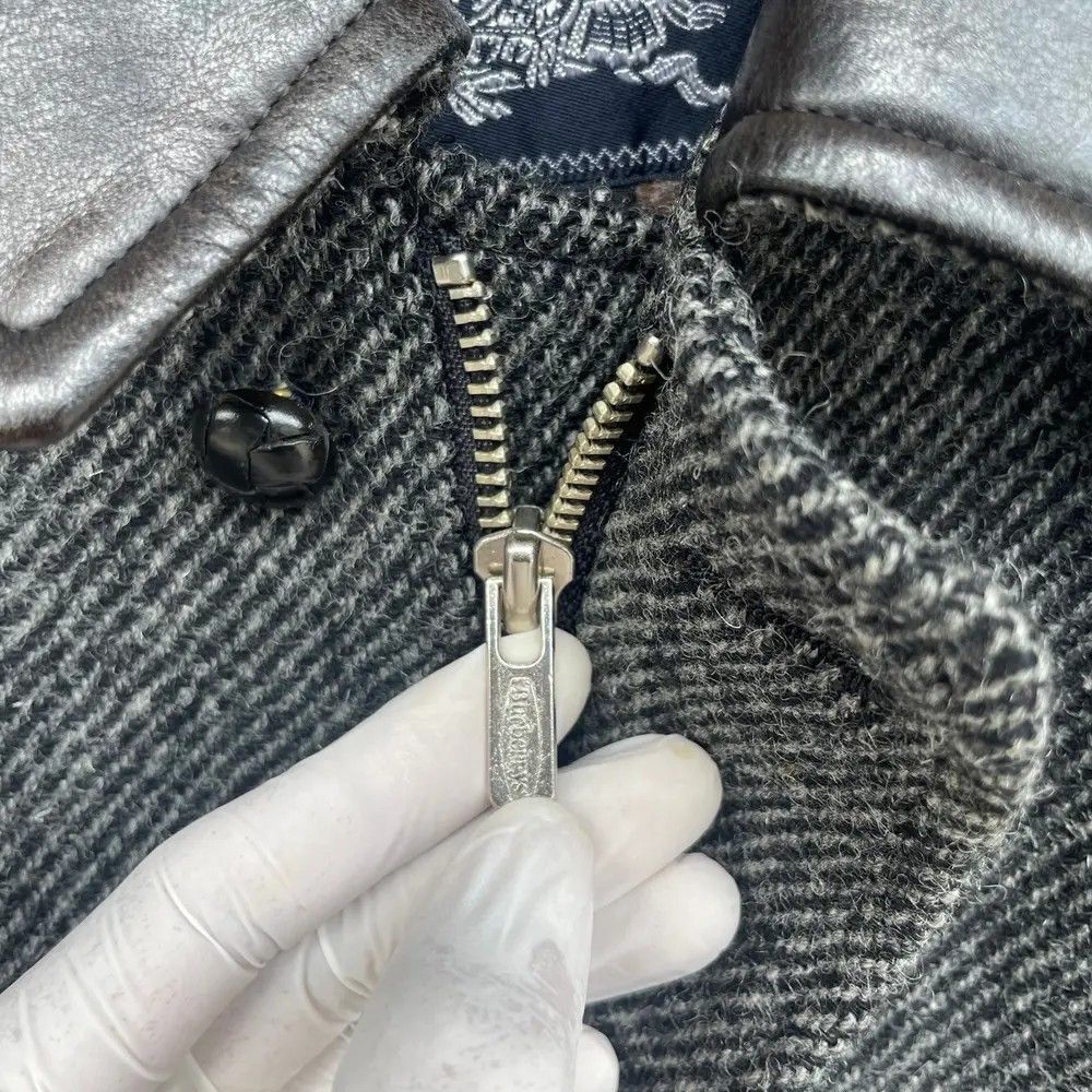 Burberry × Burberry Prorsum × Vintage VINTAGE BURBERRYS LONDON WOOL TARTAN INSIDE MIX LEATHER Size US M / EU 48-50 / 2 - 3 Thumbnail