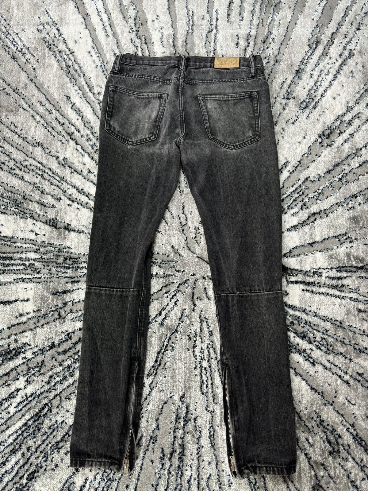 MNML MNML LA X Stretch Light Wash Distressed Skinny Denim 32 Size US 32 / EU 48 - 5 Thumbnail