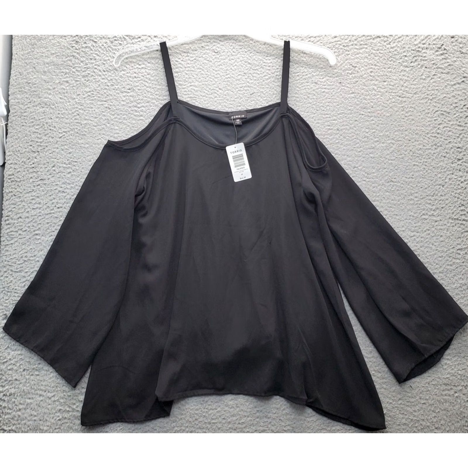 Torrid Torrid Tank Top Womens Size 00 Black Flared Cold Shoulder Long Sleeve Pullover Size XXS / US 00 / IT 34 - 2 Thumbnail