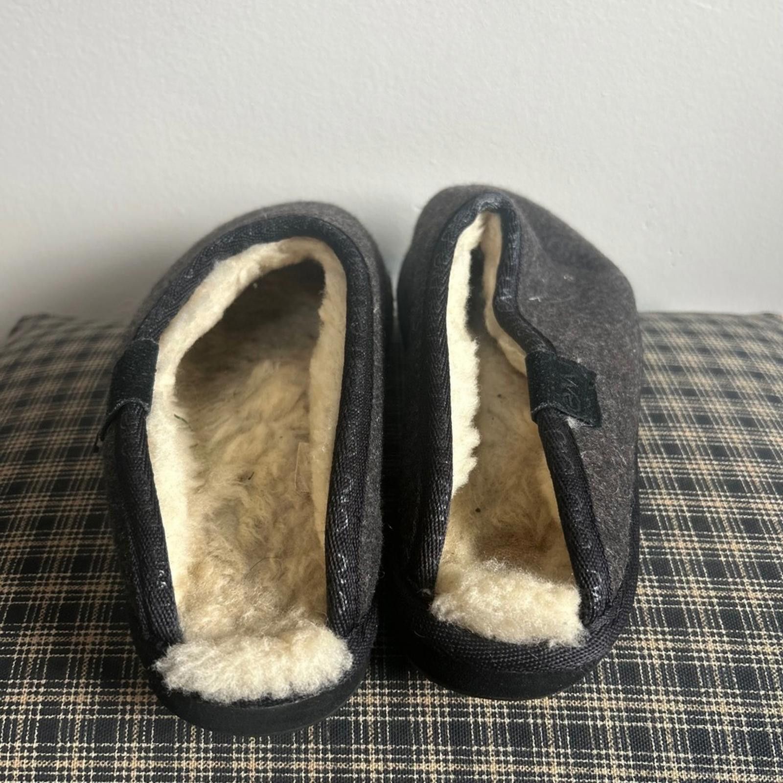 Other Emu Australia Wool Slippers Womens 10 Mens 9 Charcoal Size US 10 / IT 40 - 2 Thumbnail