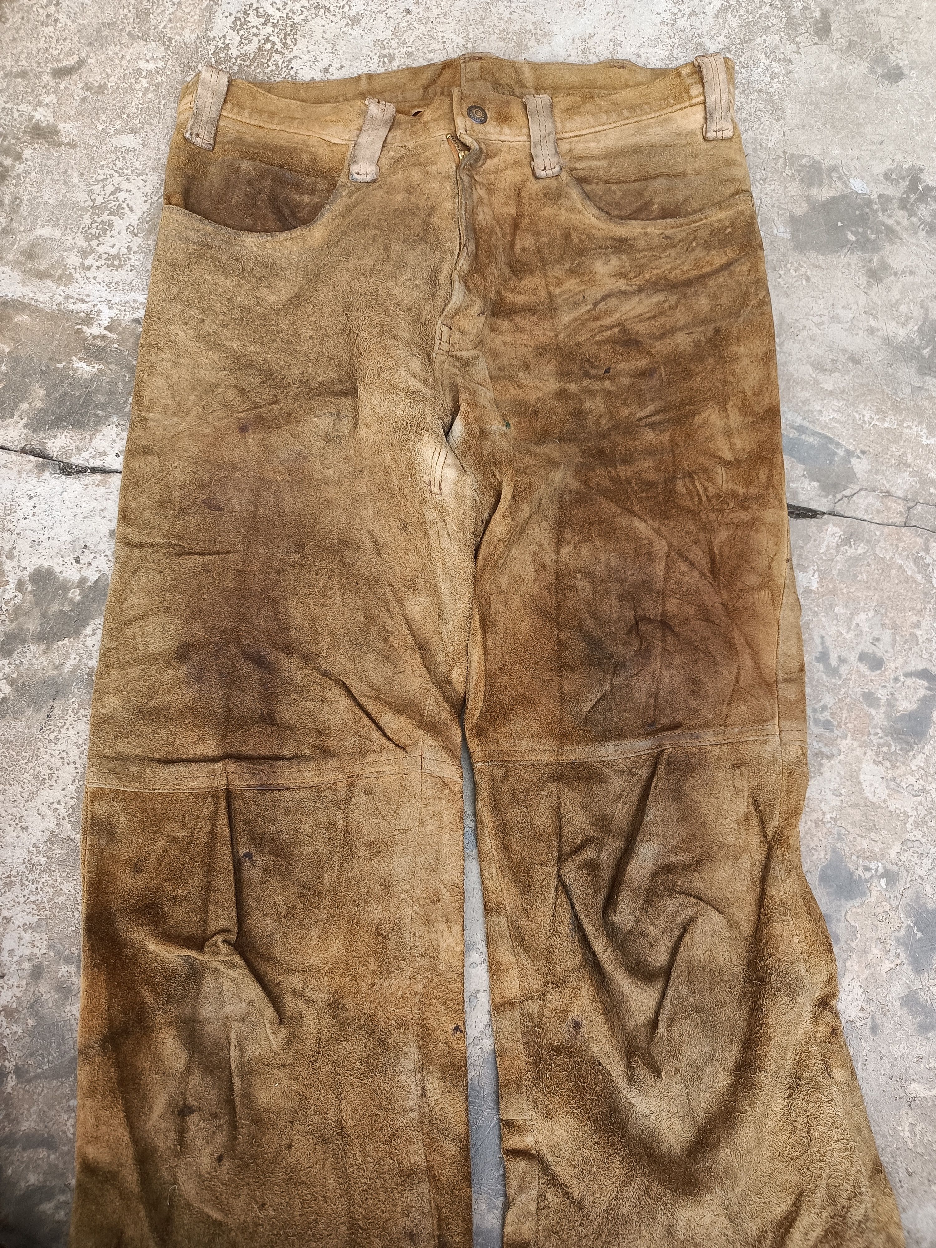 Levi's Vintage Clothing Distress Vintage 70s Levi's Leather Suede Flared Pants Size US 32 / EU 48 - 3 Thumbnail