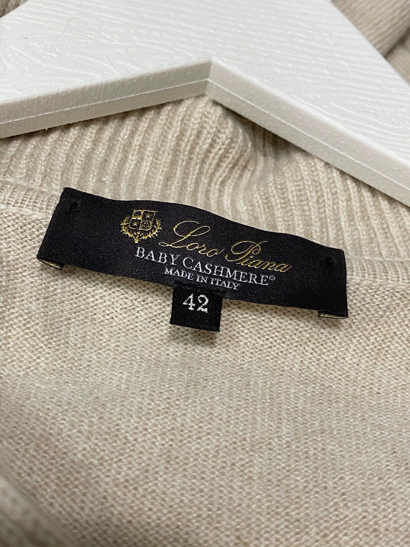 Loro Piana Loro Piana Classic 100% Cashmere Knitted Cardigan 42 Size US XS / EU 42 / 0 - 5 Thumbnail