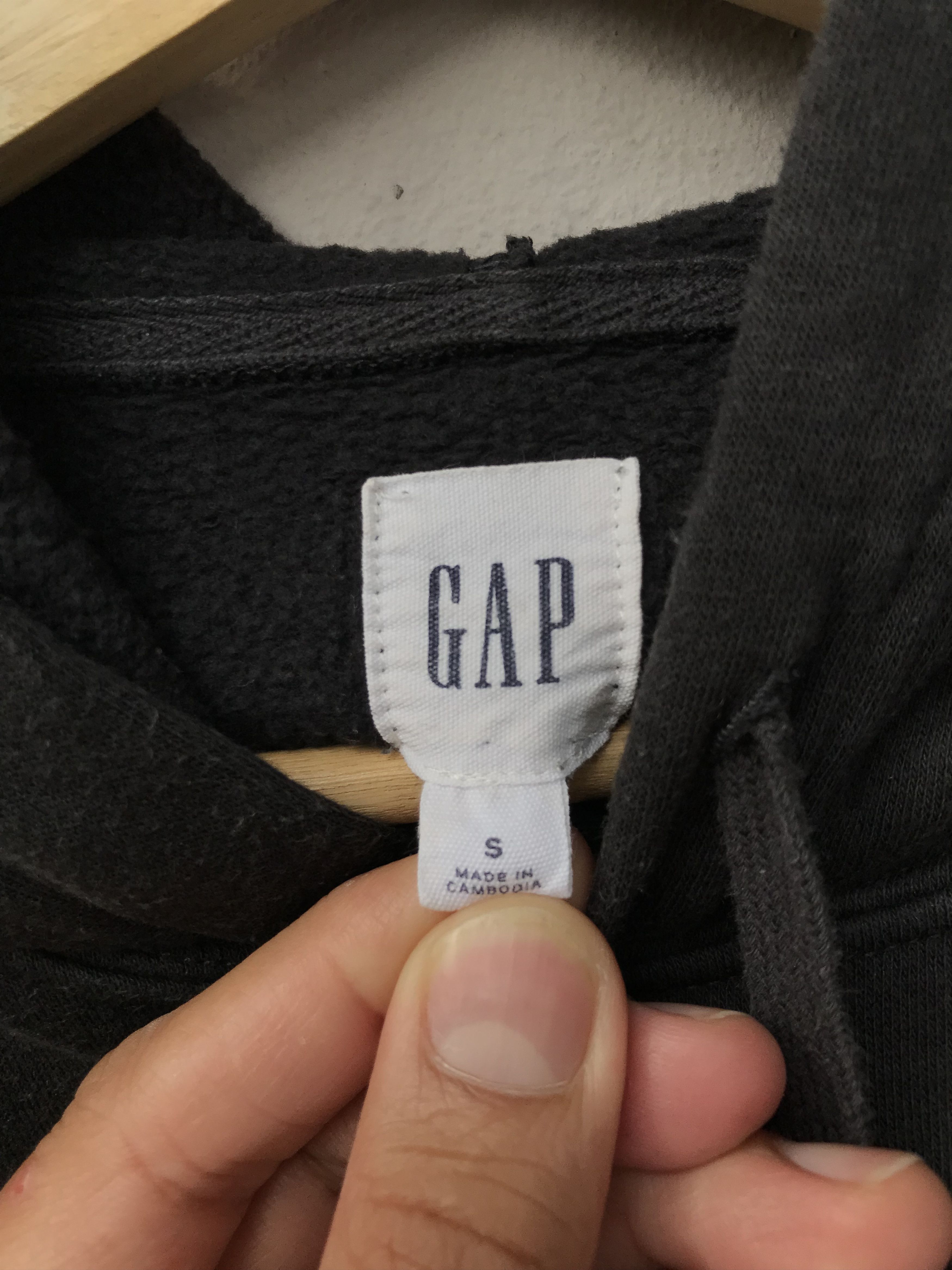 Gap Vintage Gap Logo Hoodies Size US S / EU 44-46 / 1 - 7 Thumbnail