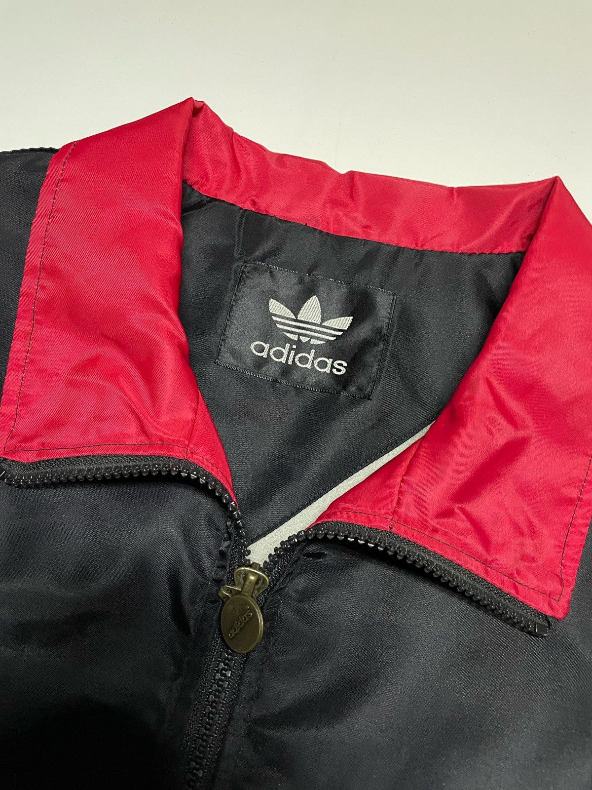 Adidas × Vintage Adidas FB AS Hooded Suit-II 80s Vintage Windbreaker jacket Size US L / EU 52-54 / 3 - 8 Thumbnail