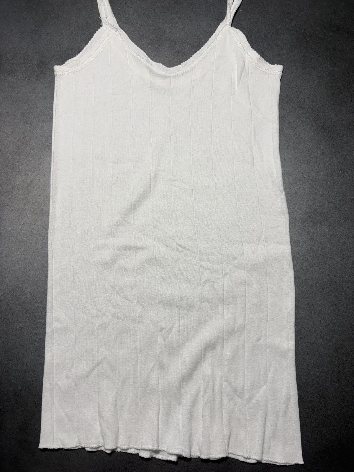 Vintage Y2K Vintage Tank Top Ribbed Thrashed 90s 2000s Sleeveless T Size S / US 4 / IT 40 - 10 Thumbnail