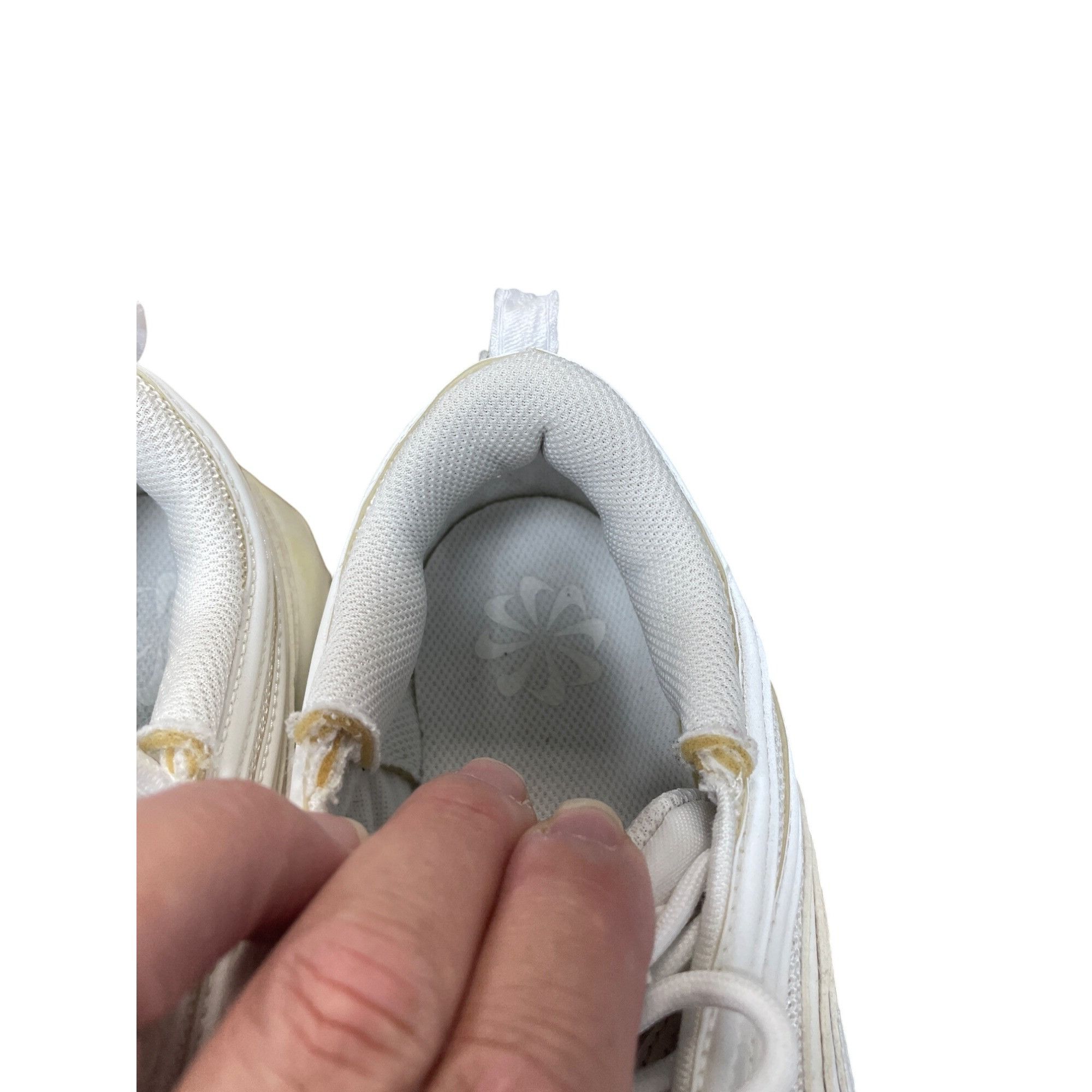 Nike Nike Air Max 97 Triple White Womans Low Top Sneakers Sz 10 S Size US 10 / IT 40 - 10 Thumbnail