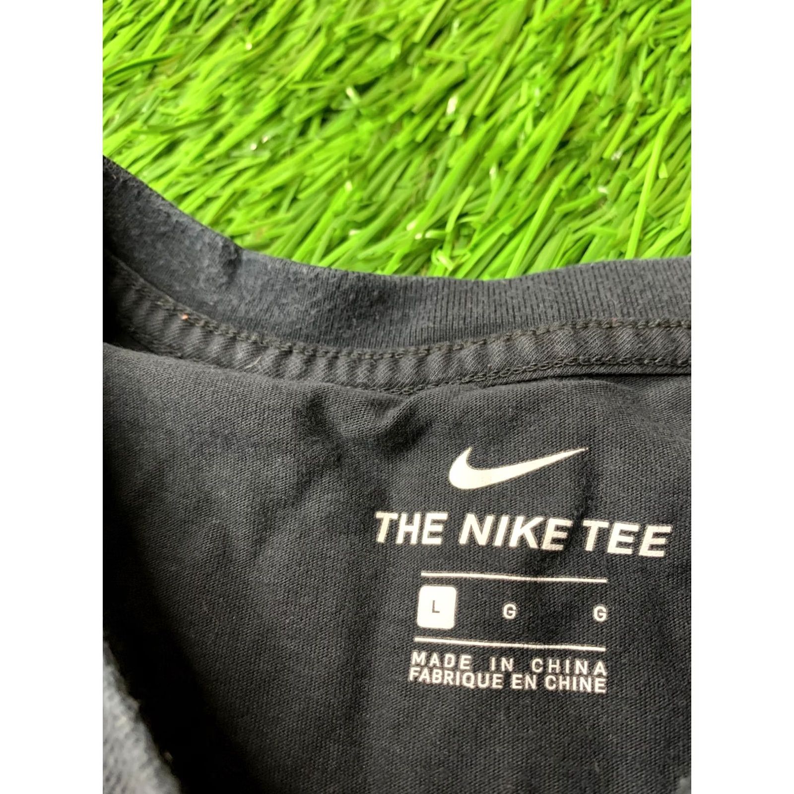Nike NIKE T-SHIRT Shirt Men 2020 Jersey Short Sleeve Black Large Adult L 100% Cotton The Nike Tee Skein Size US L / EU 52-54 / 3 - 4 Thumbnail