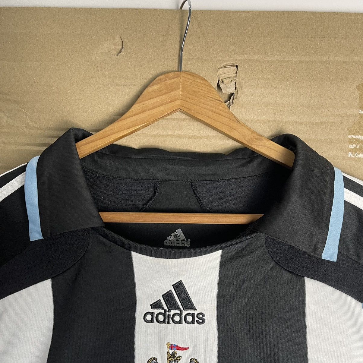Adidas × Vintage Vintage Newcastle United Northern Rock 2007-2009 Home Jersey Size US XXL / EU 58 / 5 - 3 Thumbnail