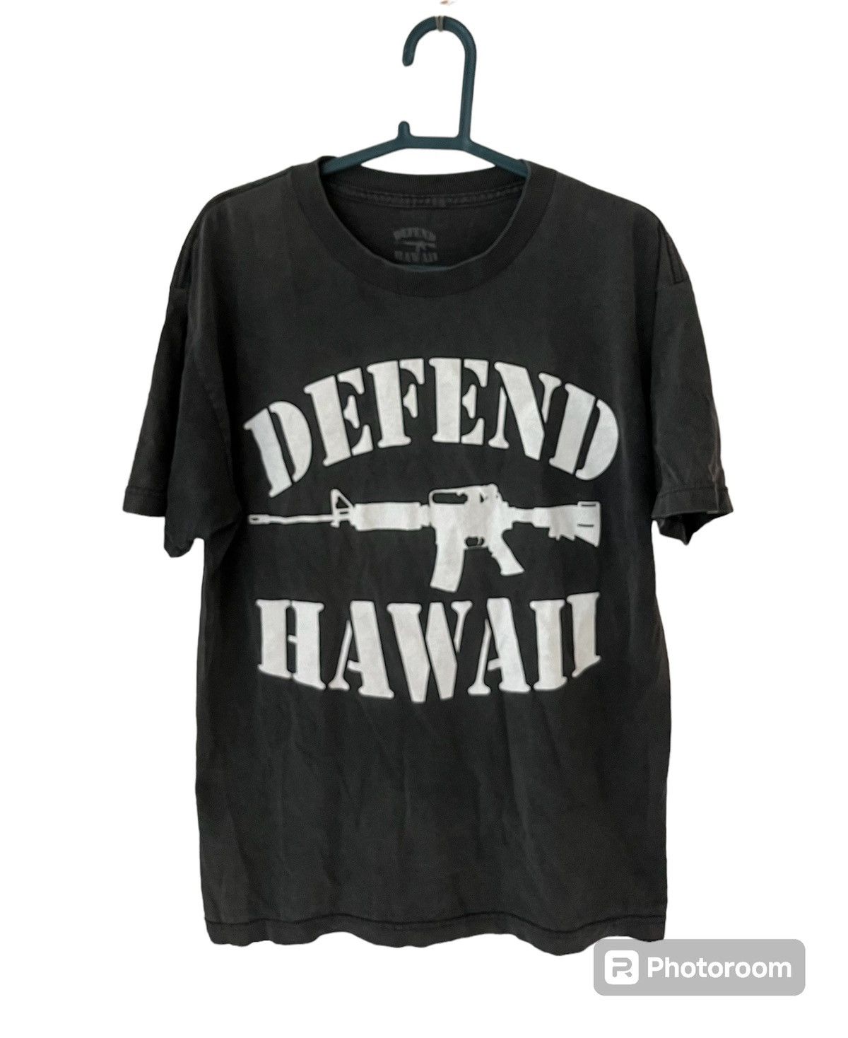 Vintage Vintage Defend Hawaii Tshirt Size US M / EU 48-50 / 2 - 1 Thumbnail