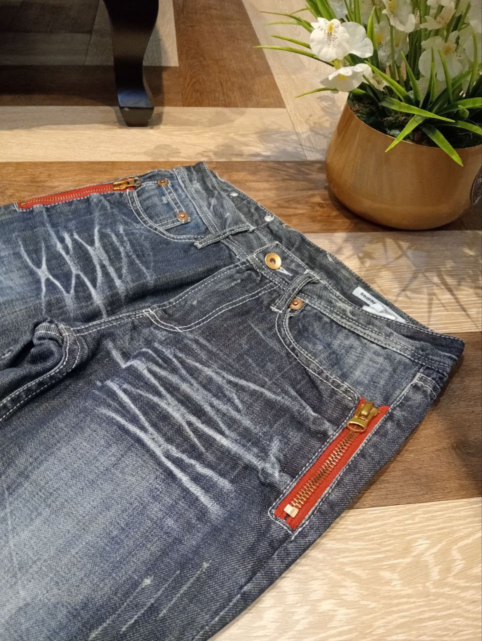 semanticdesign SEMANTIC DESIGN JAPAN BLUE WASHED FLARED DENIM PANTS Size US 30 / EU 46 - 5 Thumbnail