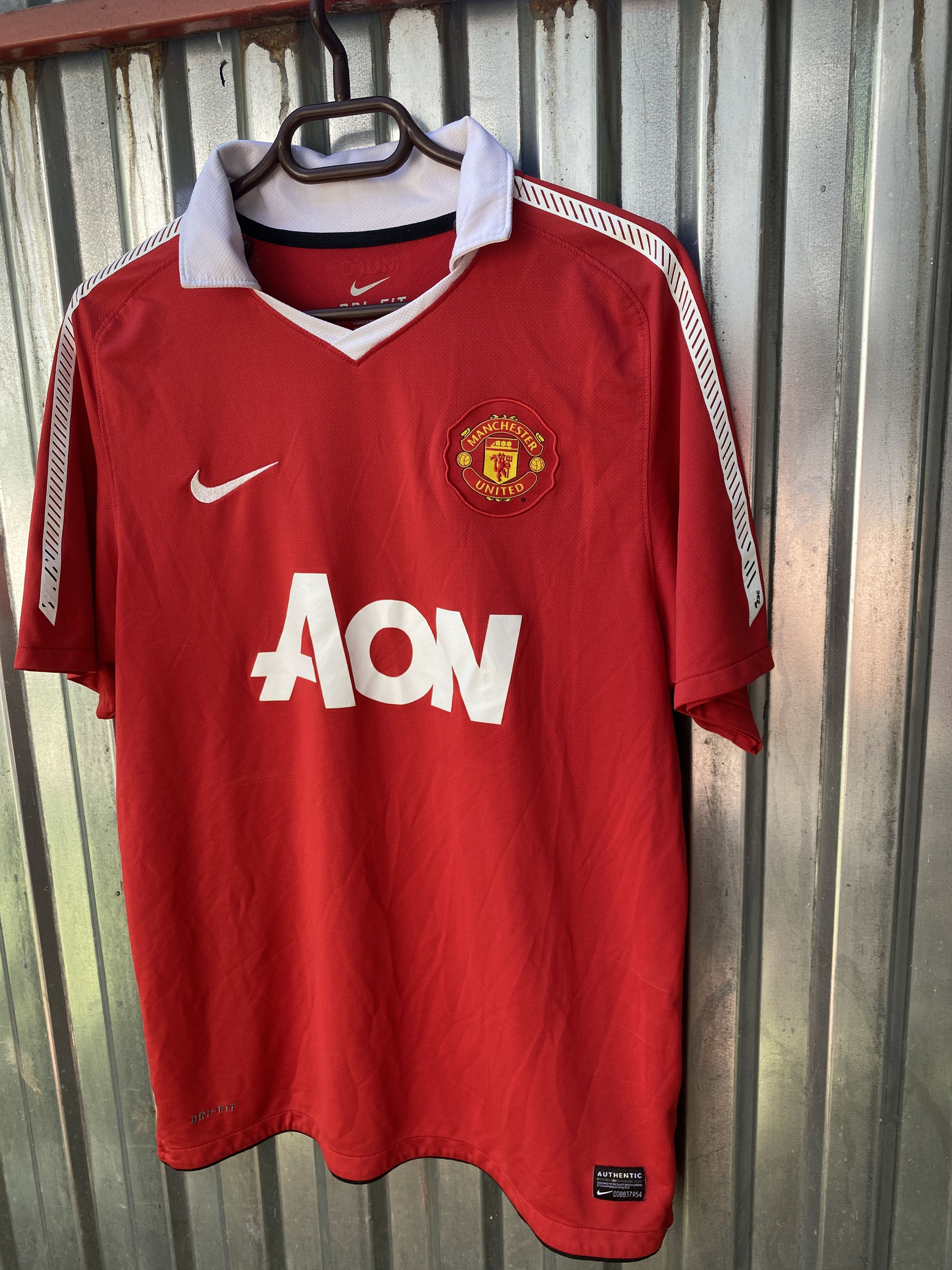 Nike Vintage Nike Manchester United Jersey Tee Size US M / EU 48-50 / 2 - 3 Thumbnail