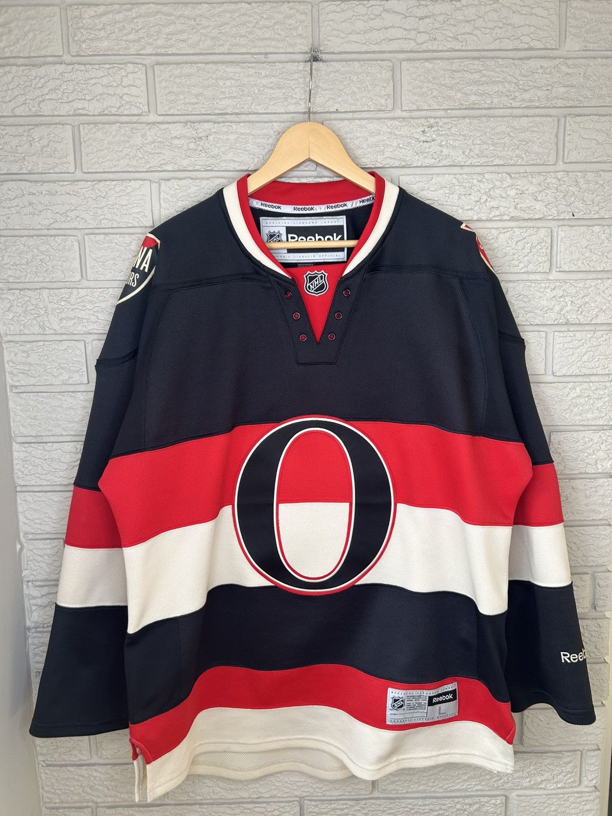 Reebok Reebok Ottawa Senators Heritage NHL Jersey Size US L / EU 52-54 / 3 - 1 Thumbnail