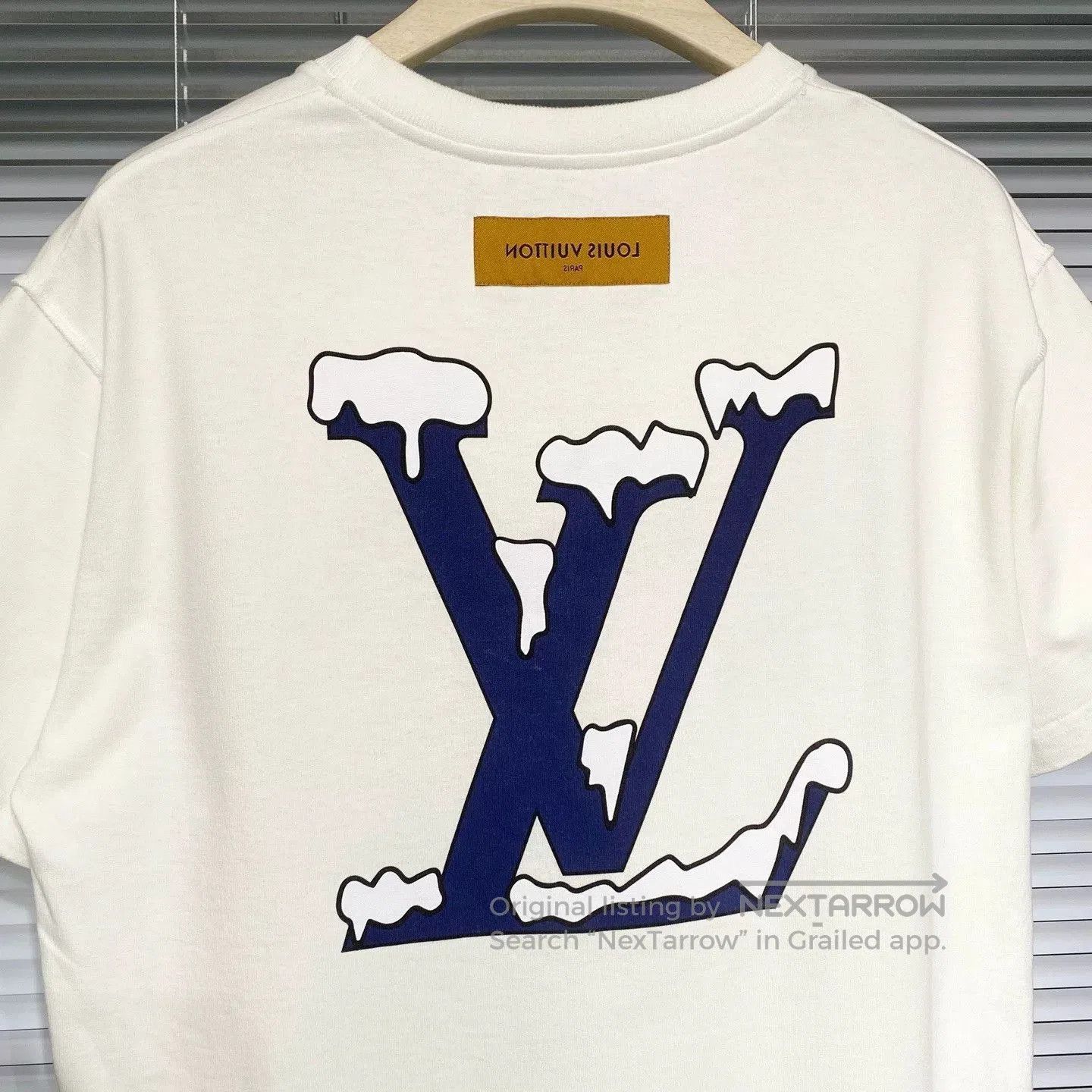 Louis Vuitton LV Snow Mountain Letter Print T-shirt. Size US L / EU 52-54 / 3 - 6 Thumbnail