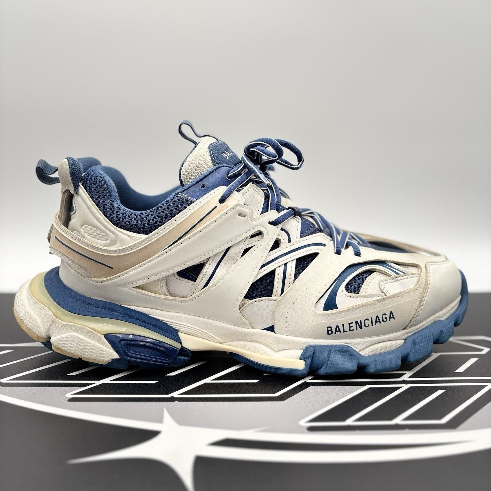 Balenciaga Balenciaga Track ' White, Navy ' | GOOD CONDITION! Size US 11 / EU 44 - 2 Thumbnail