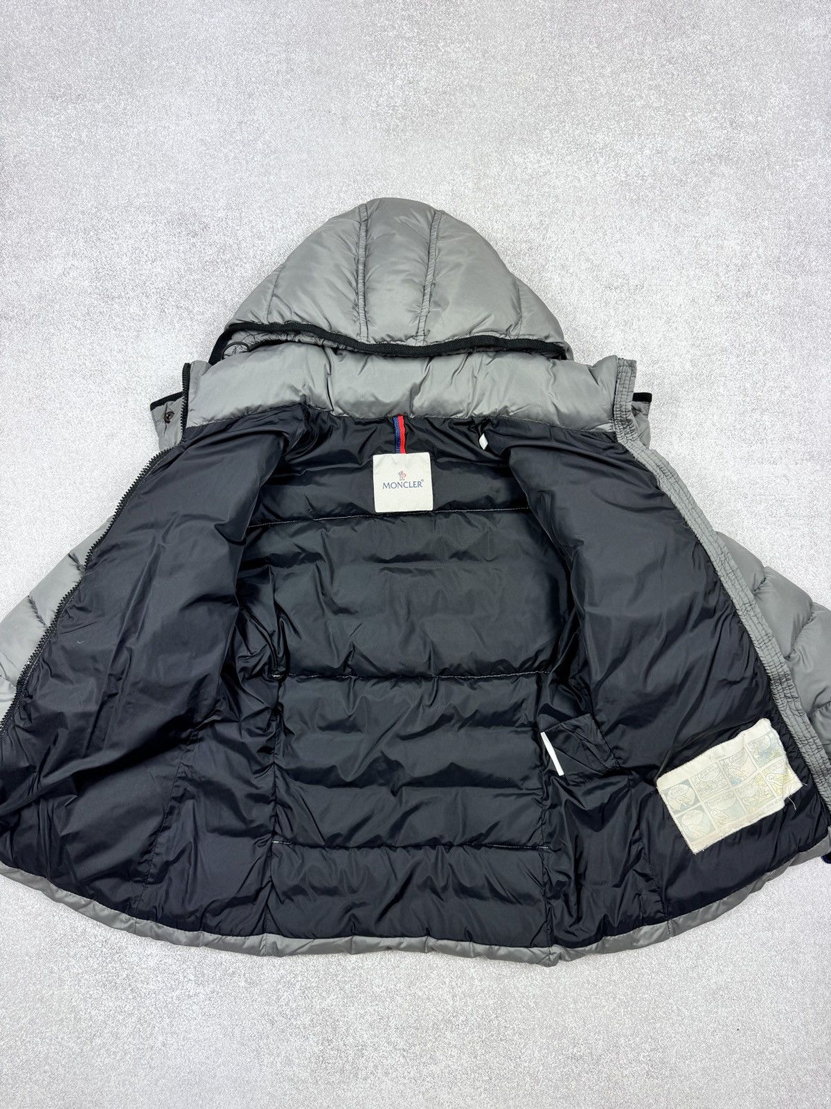 Moncler Women`s Moncler Bea Guibbotto Gray Puffer Jacket Size 0 / S Size XS / US 0-2 / IT 36-38 - 3 Thumbnail