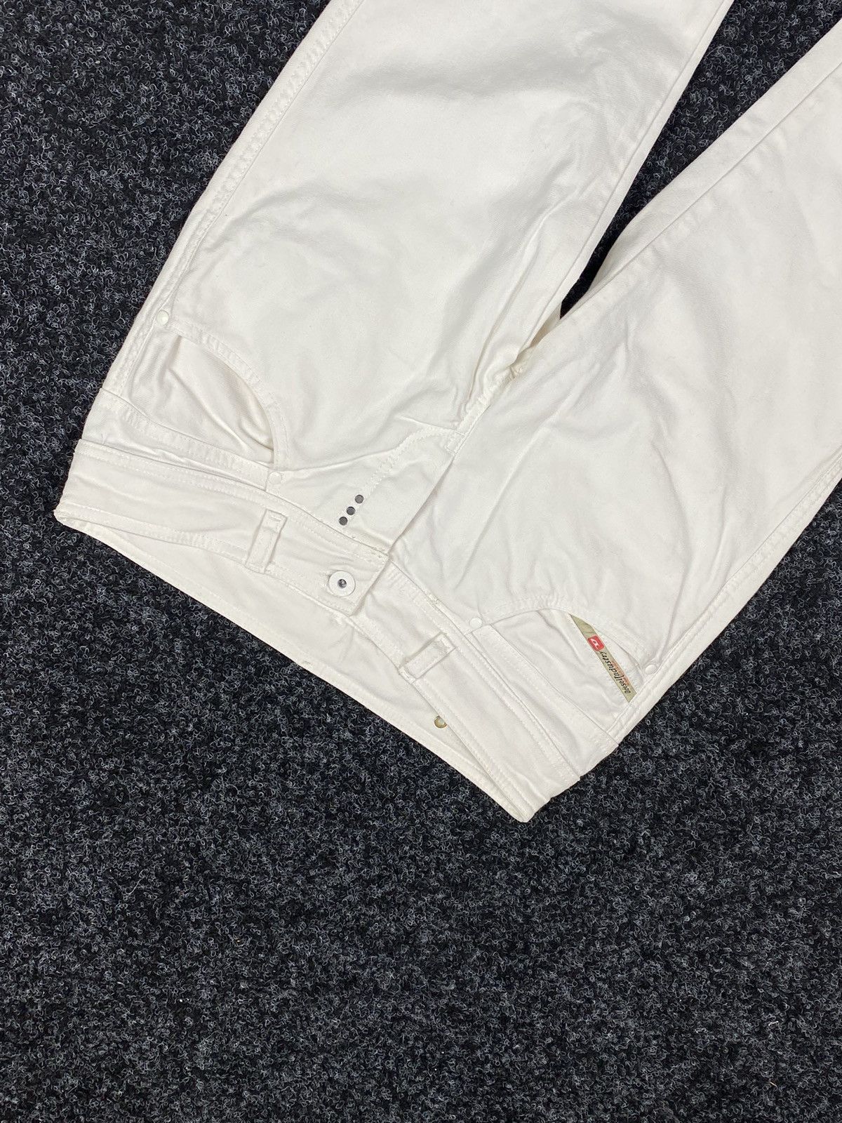 Diesel × Vintage 🚨Diesel Bootcut Made in Italy vintage denim jeans very rare Size US 28 / EU 44 - 13 Thumbnail