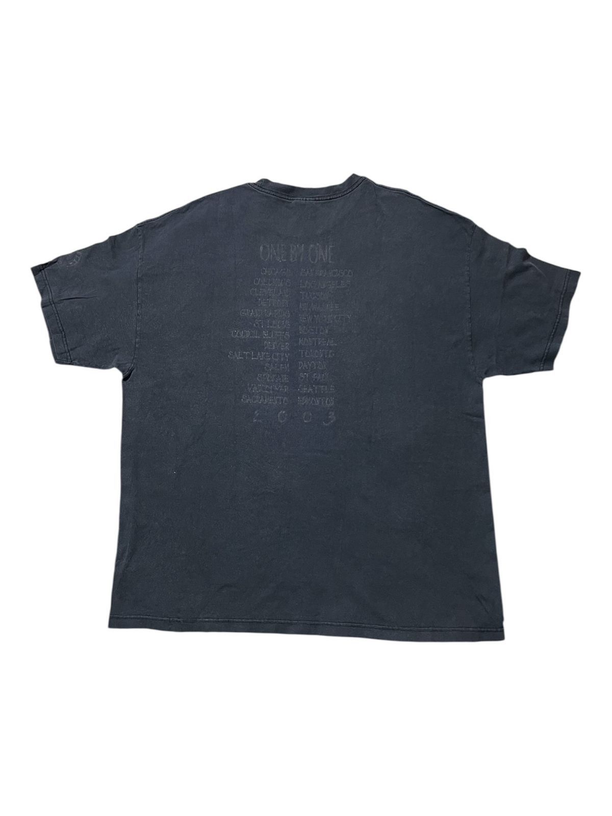 Band Tees Vintage Foo Fighters One By One Tour 2003 Size US XXL / EU 58 / 5 - 2 Thumbnail