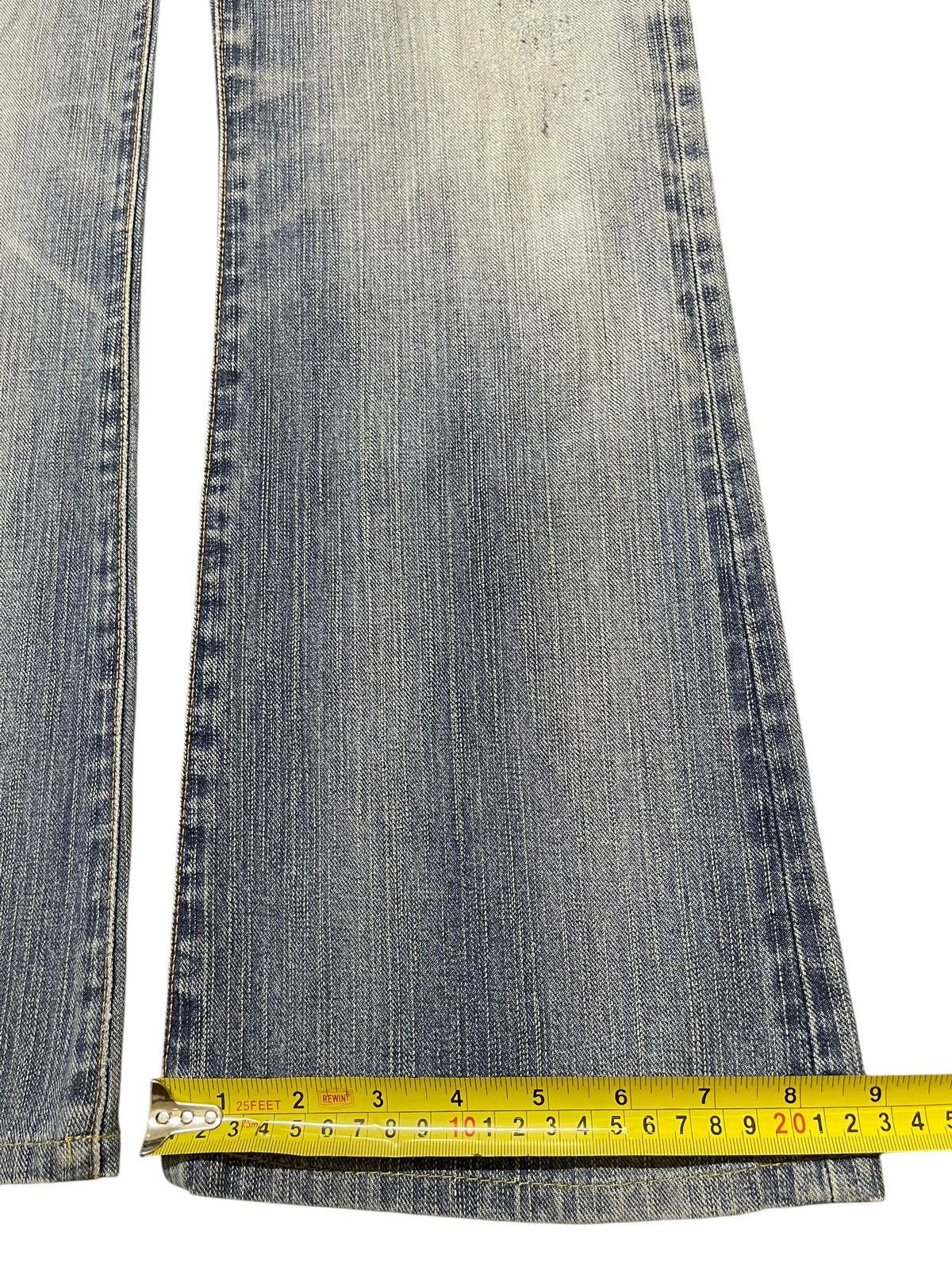 Edwin Vintage Edwin XV Faded Wash Distressed Wide Leg Flare Jeans Size US 30 / EU 46 - 16 Thumbnail