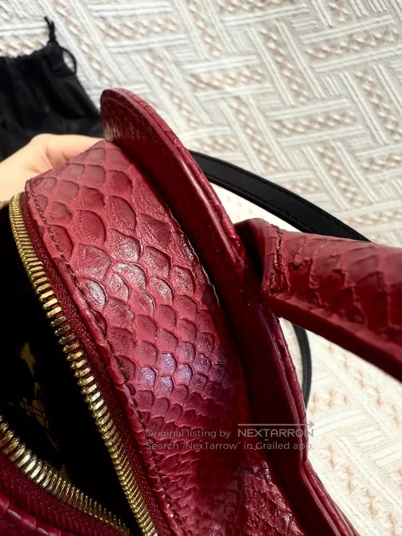 Vivienne Westwood Vivienne Westwood size os Burgundy heart-shaped snake-patte Size ONE SIZE - 6 Thumbnail