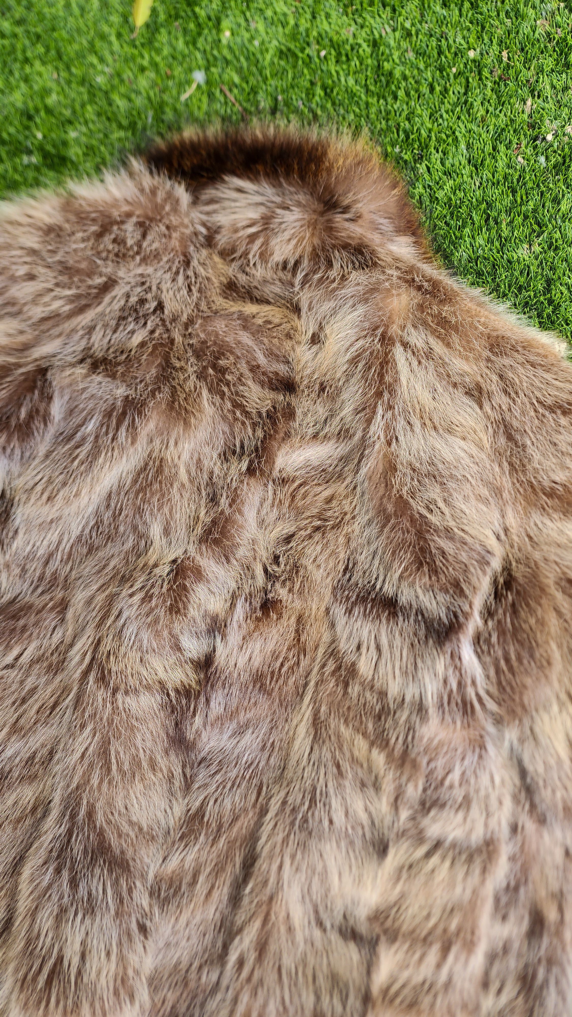 Vintage Fur Coat Racoon Size US L / EU 52-54 / 3 - 6 Thumbnail