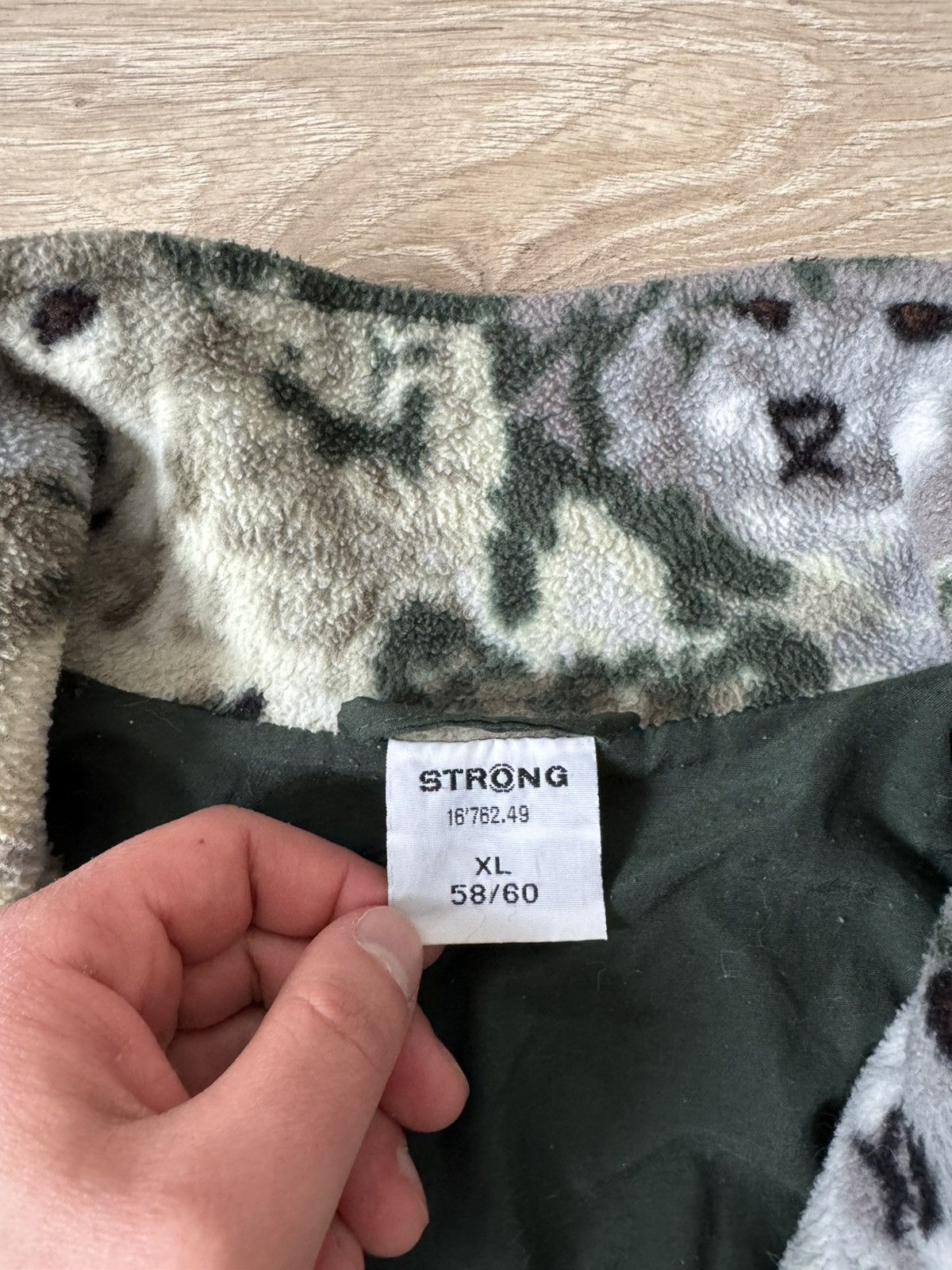 Other Vintage Y2K Animal Wolf Print Outdoor Fleece Jacket Size US XL / EU 56 / 4 - 6 Thumbnail
