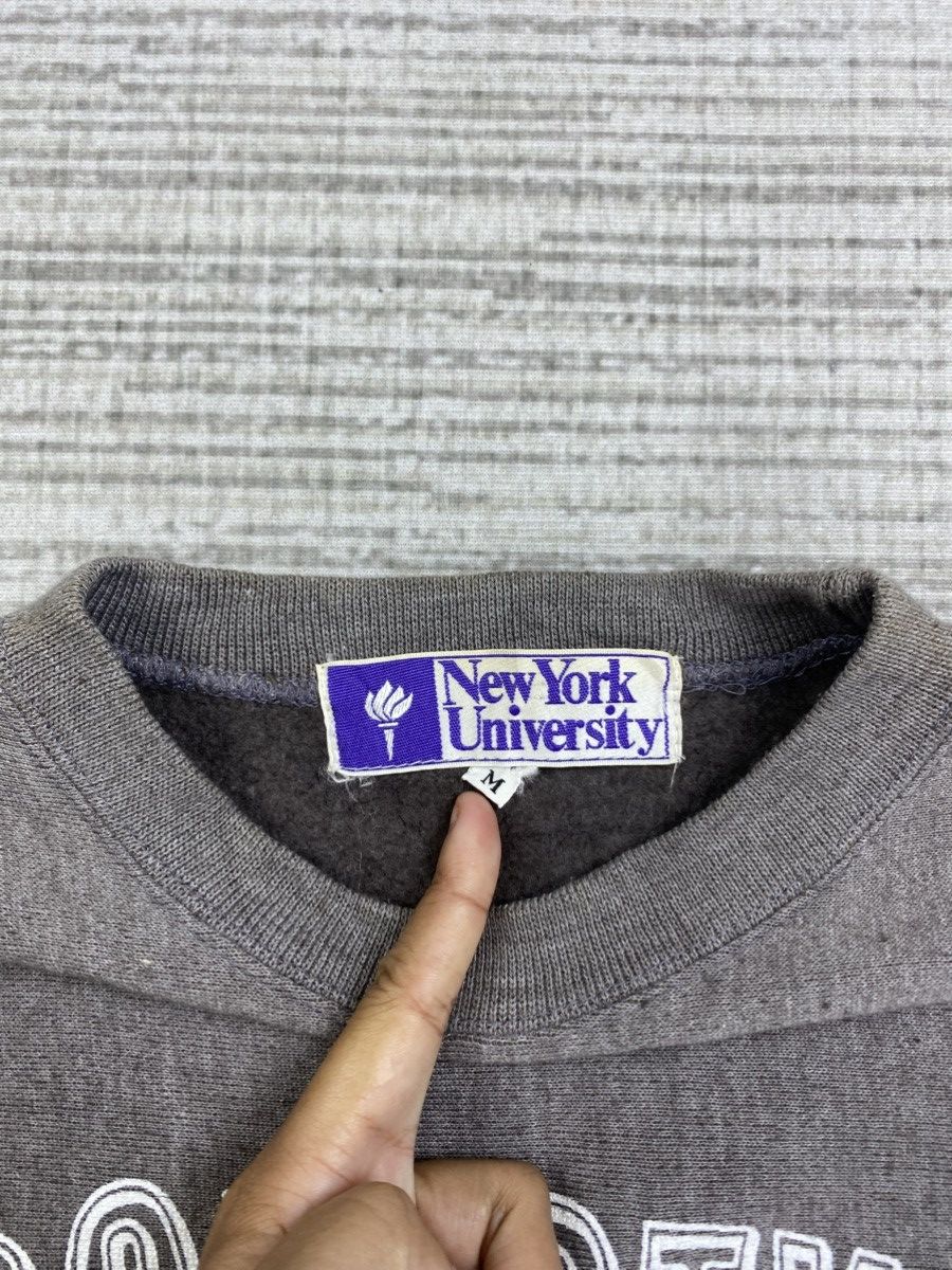 Product Of New York × Vintage Vtg New York University Athletic Dept Embroidery Sweatshirt Size US M / EU 48-50 / 2 - 7 Thumbnail