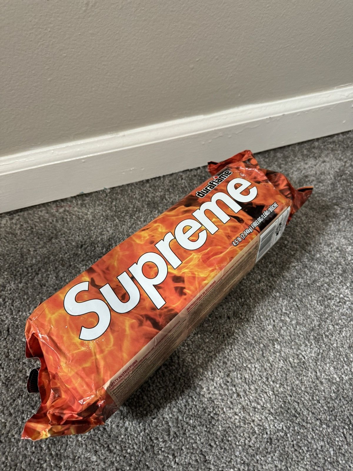 Supreme Supreme Duraflame One(1) Log Size ONE SIZE - 2 Thumbnail