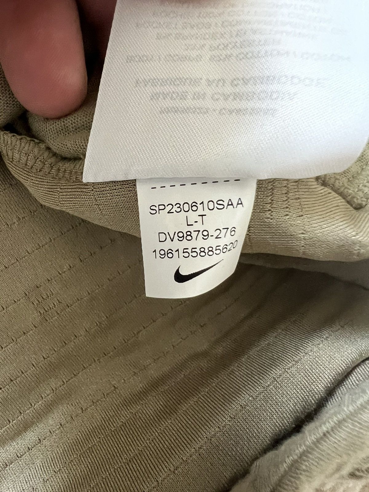 Nike Nike Yoga Textured Men's Nike Dri-FIT Long-Sleeve Top Size US L / EU 52-54 / 3 - 11 Thumbnail