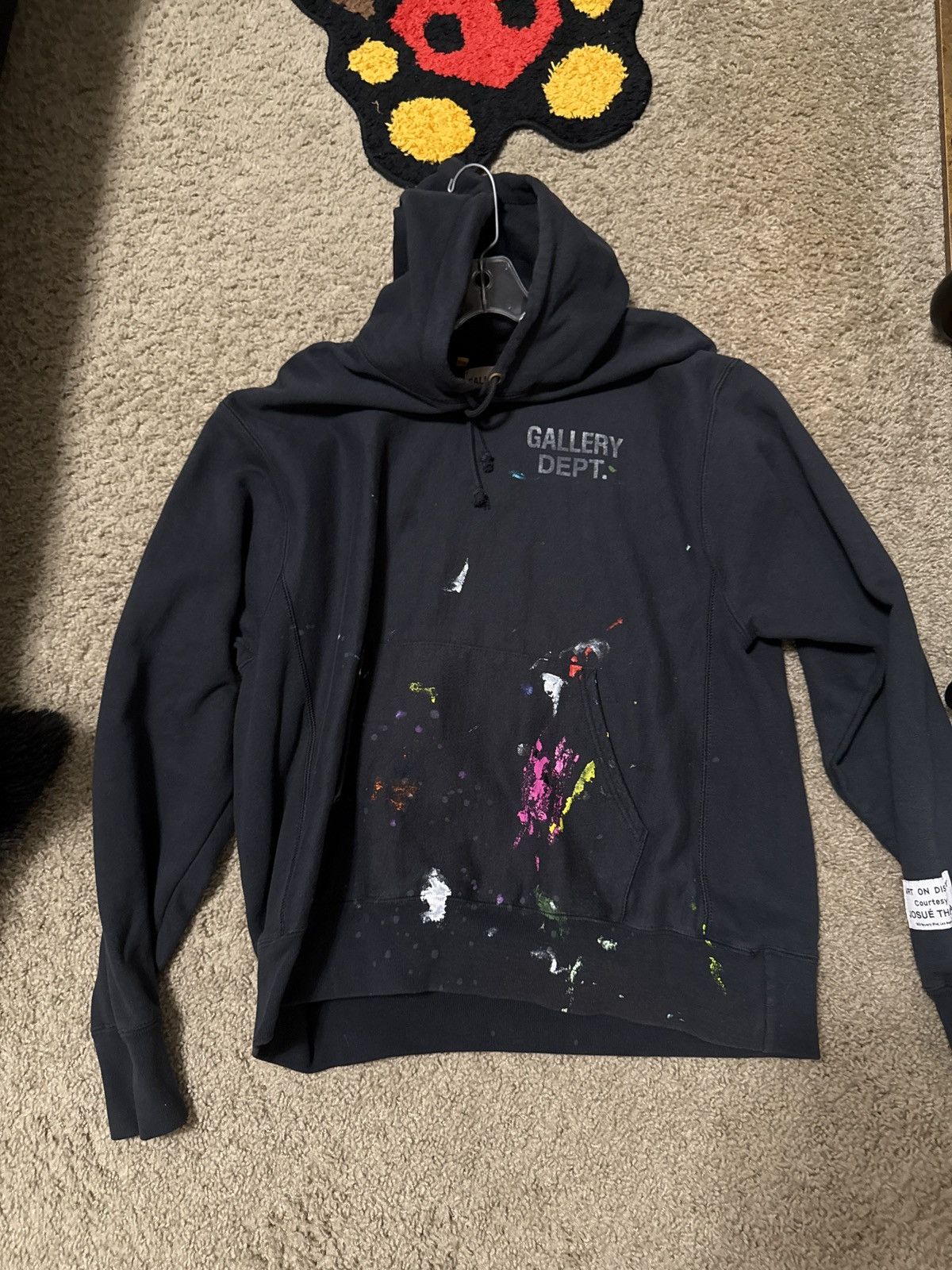 GALLERY DEPT. | PAINTED LOGO HOOIDE BLACK ペイント フーディ Gallery Dept. Paint-splatter Logo Print Hoodie – Navy | SPLY