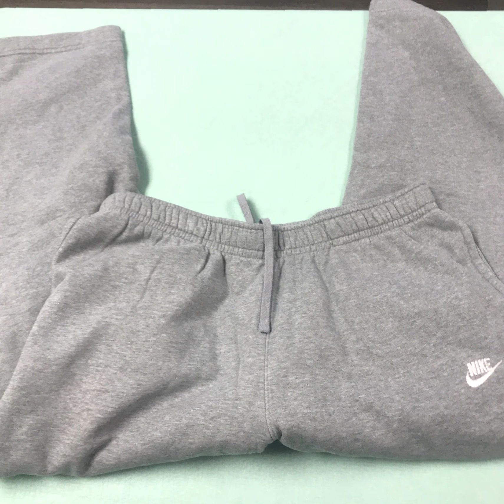 Nike VINTAGE Nike Casual Sweatpants w/ Drawstring Mens XL Gray Sweatpants Activewear Nike Mens XL Gray Size US 36 / EU 52 - 2 Thumbnail