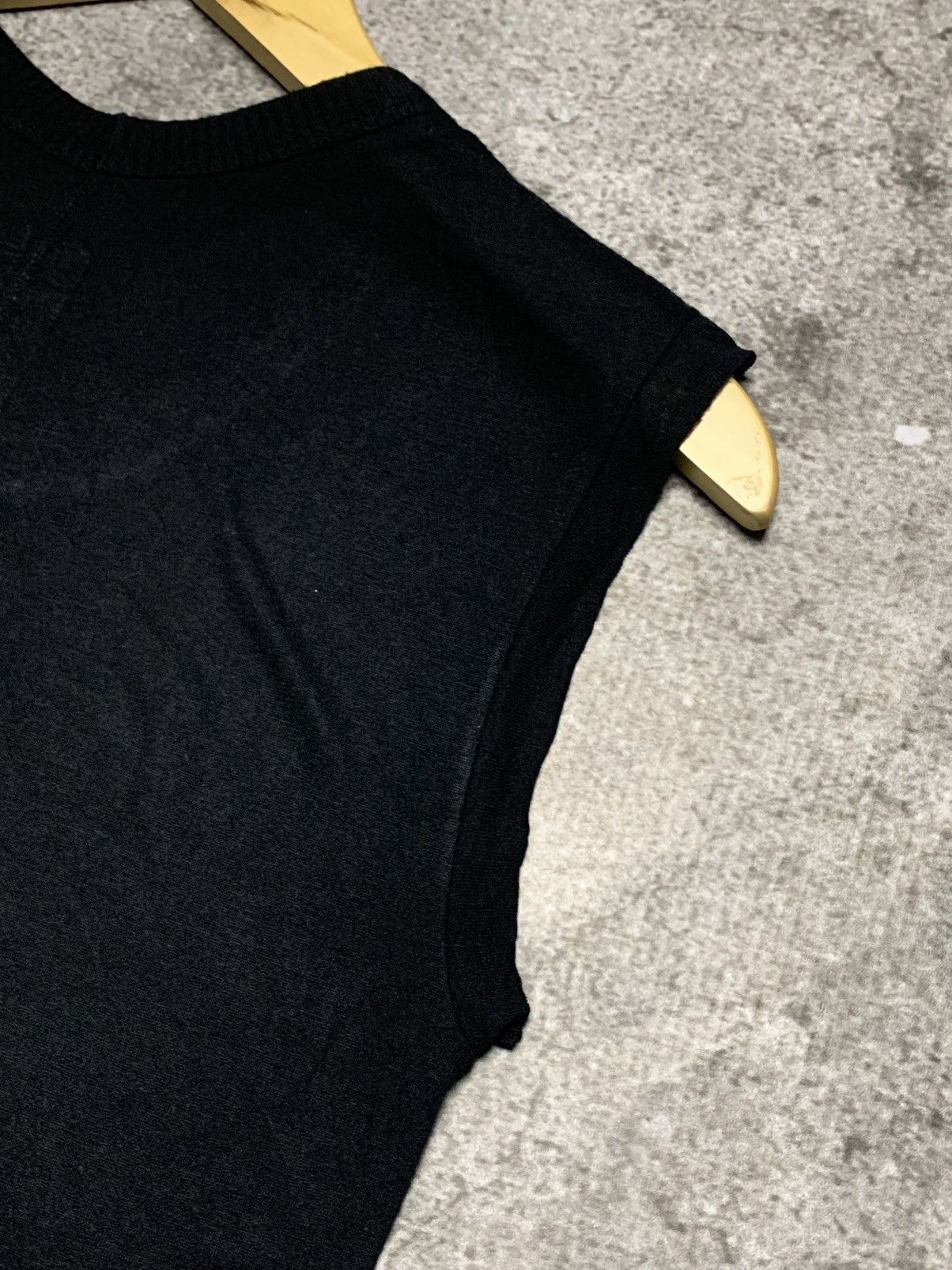 Rick Owens Rick Owens Mainline Bias Cut Anthem SS/11 Sleevelees Tee Size XS / US 0-2 / IT 36-38 - 7 Thumbnail