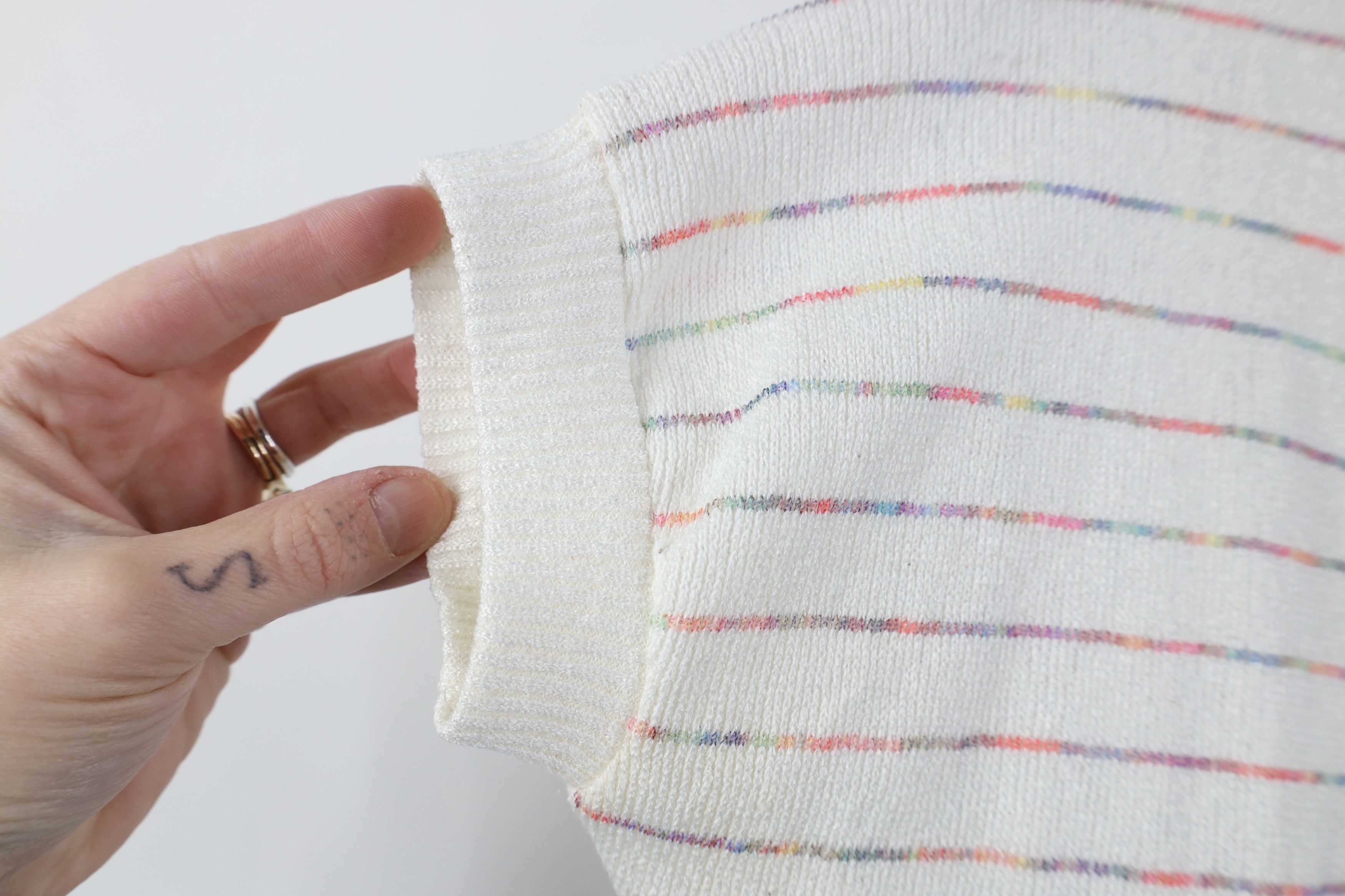 Vintage Vintage 80s 90s Streetwear Rainbow Striped Knit Sweater USA Size XS / US 0-2 / IT 36-38 - 7 Thumbnail