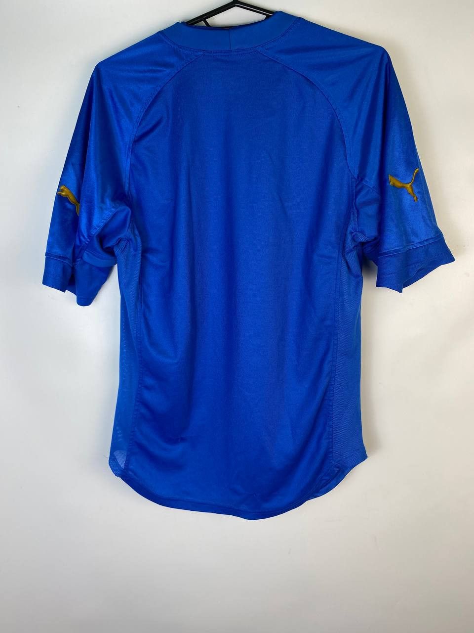 Puma × Vintage Vintage Puma Italy 2004 Home Soccer Jersey Size US M / EU 48-50 / 2 - 8 Thumbnail