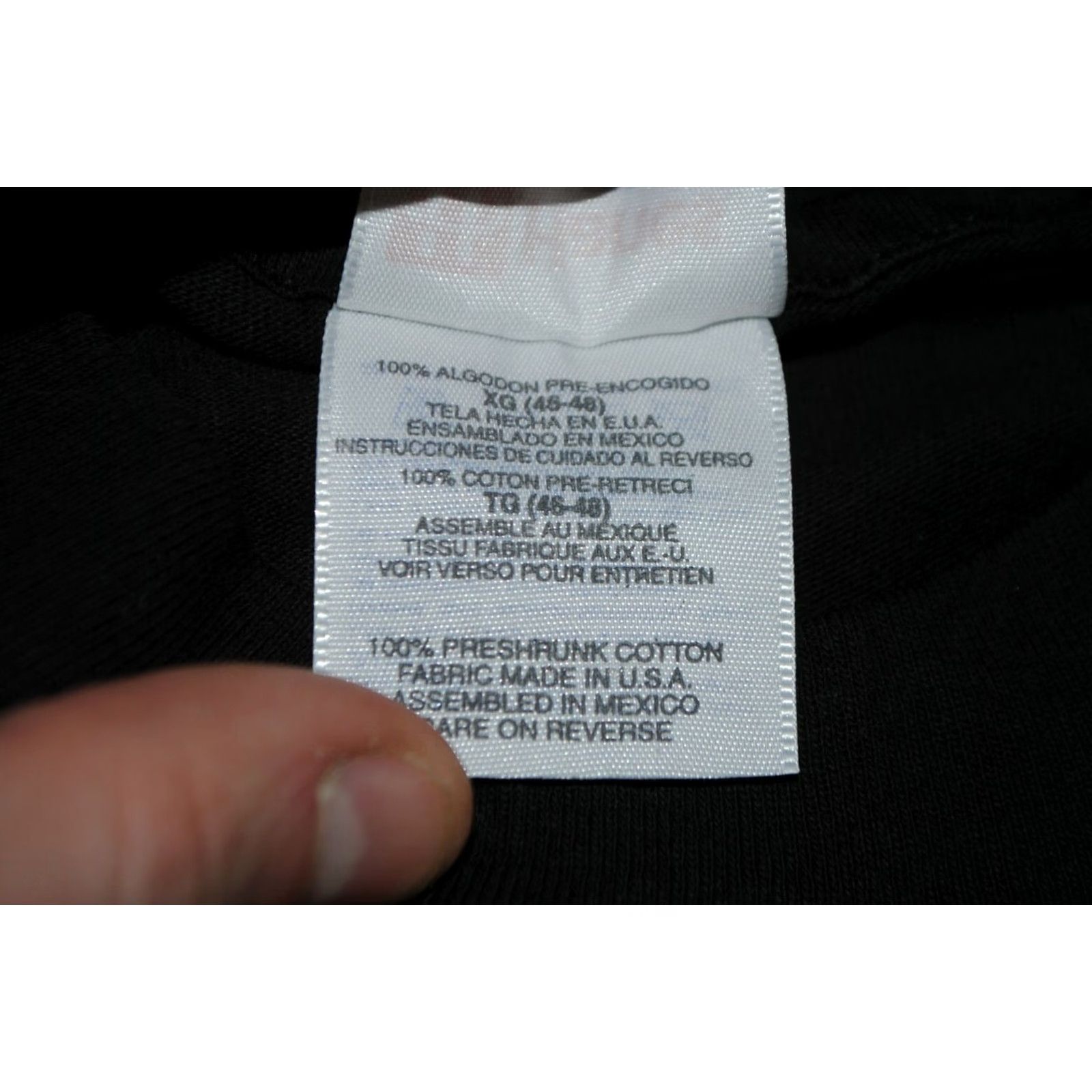 Hanes VINTAGE HANES XL BLACK T-SHIRT WINTERLAND GRAPHIC 1995 VINCE GILL SINGLE STITCH MEN Size US XL / EU 56 / 4 - 6 Thumbnail
