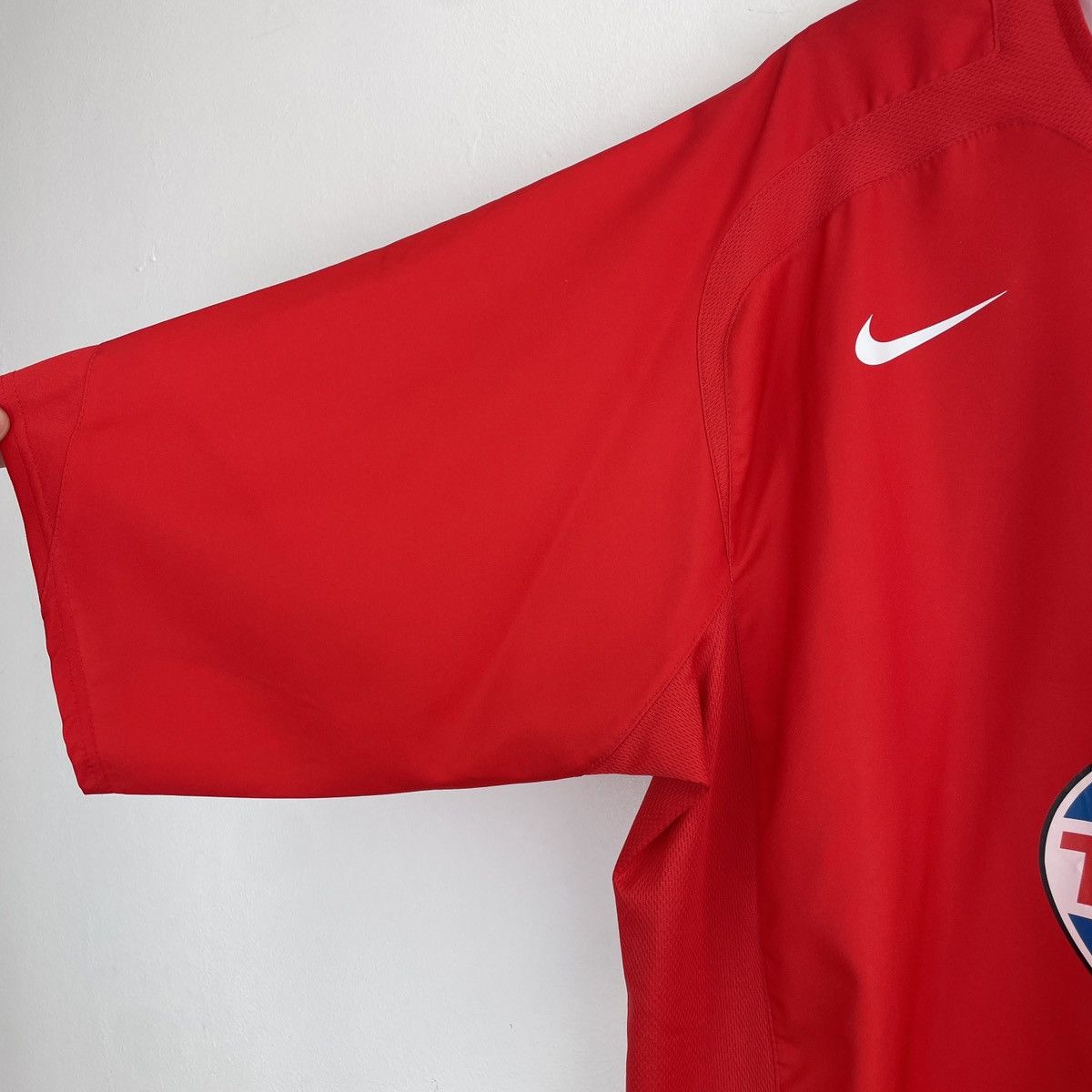 Nike Vintage Juventus 2006/2007 Nike Away Jersey Men’s Shirt XL Size US XL / EU 56 / 4 - 7 Thumbnail