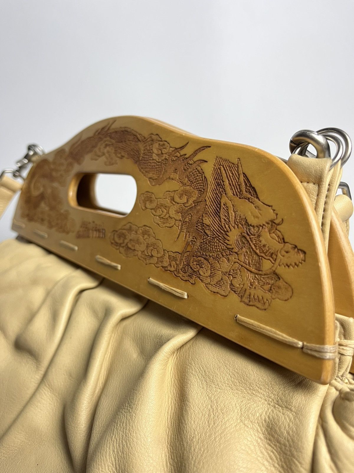 Jean Paul Gaultier 2000’s Jean Paul Gaultier Dragon Engraved Wood Frame Handbag Size ONE SIZE - 7 Thumbnail
