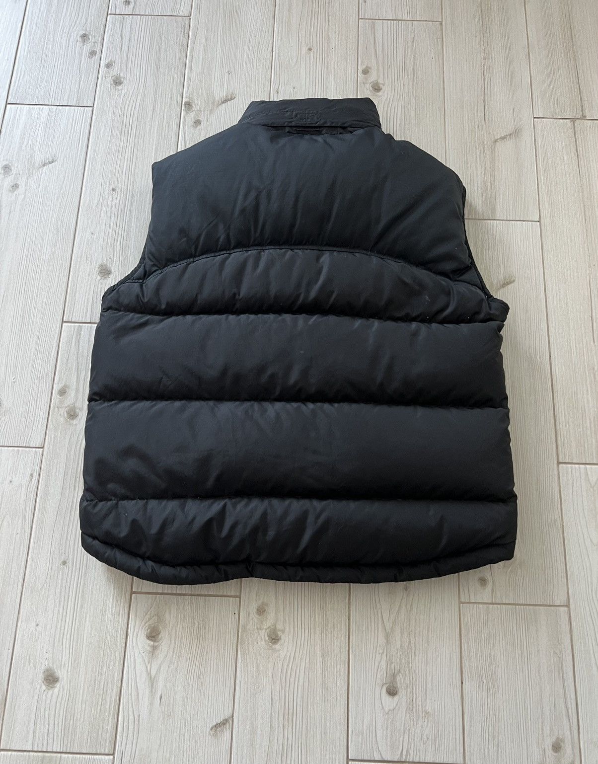 Nike Vintage Nike Puffer Vest Hype Size US L / EU 52-54 / 3 - 18 Thumbnail