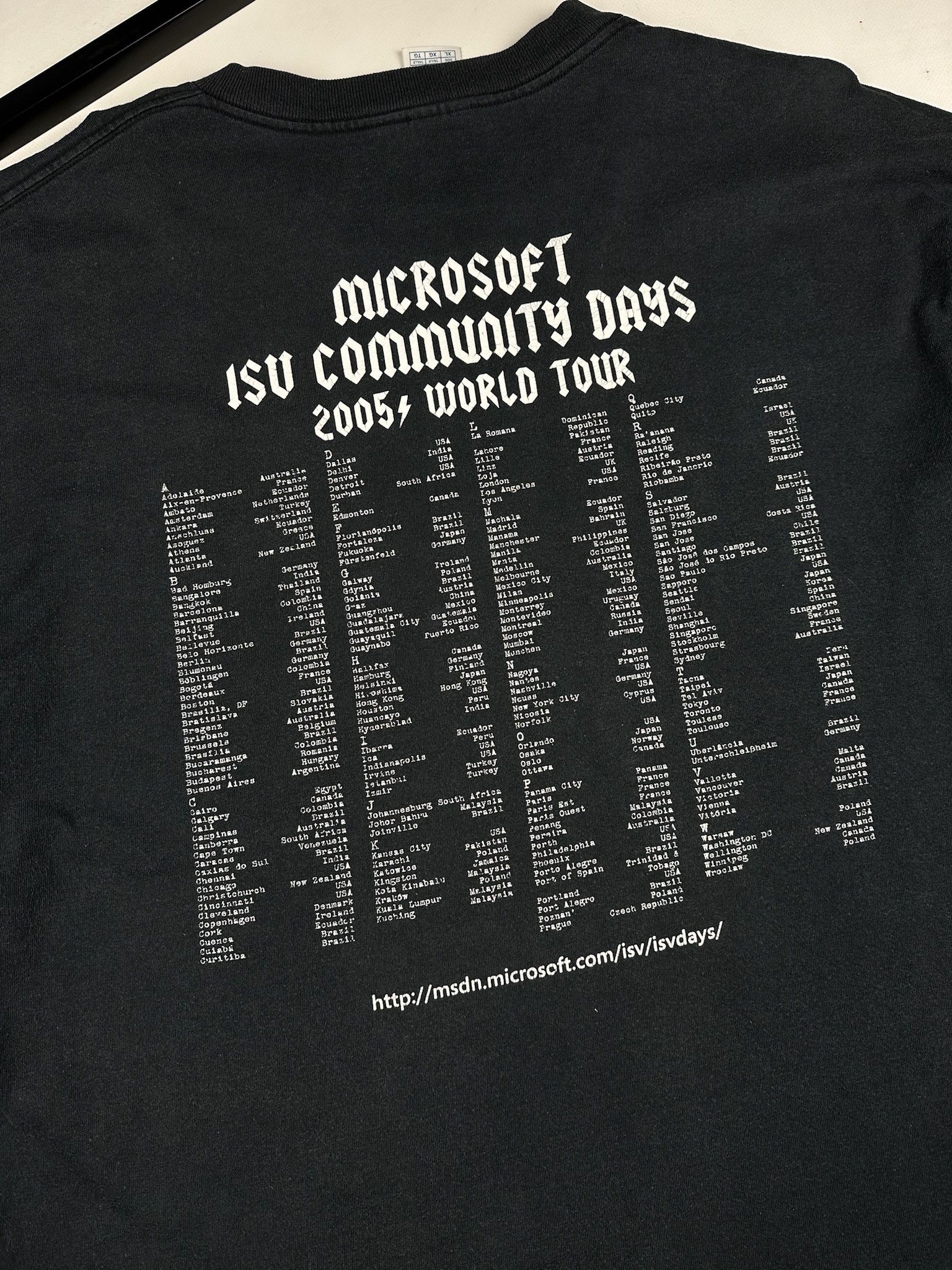 Microsoft Vintage Apple style software Developers Long Sleeve Tshirt Size US XL / EU 56 / 4 - 3 Thumbnail