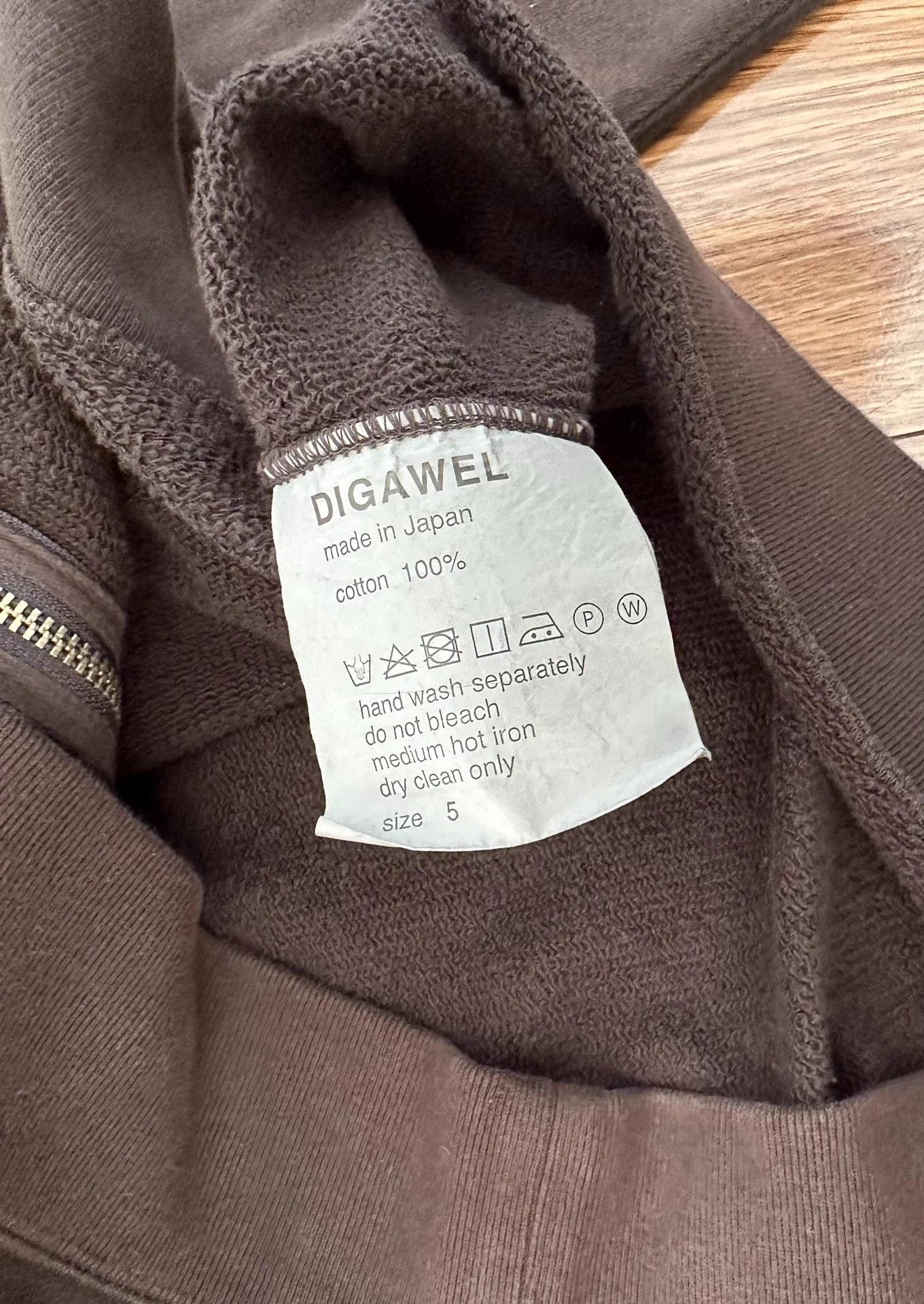 DIGAWEL DIGAWEL Washed ZIP Hoodie Japan new Size 5 (small) Size US S / EU 44-46 / 1 - 3 Thumbnail
