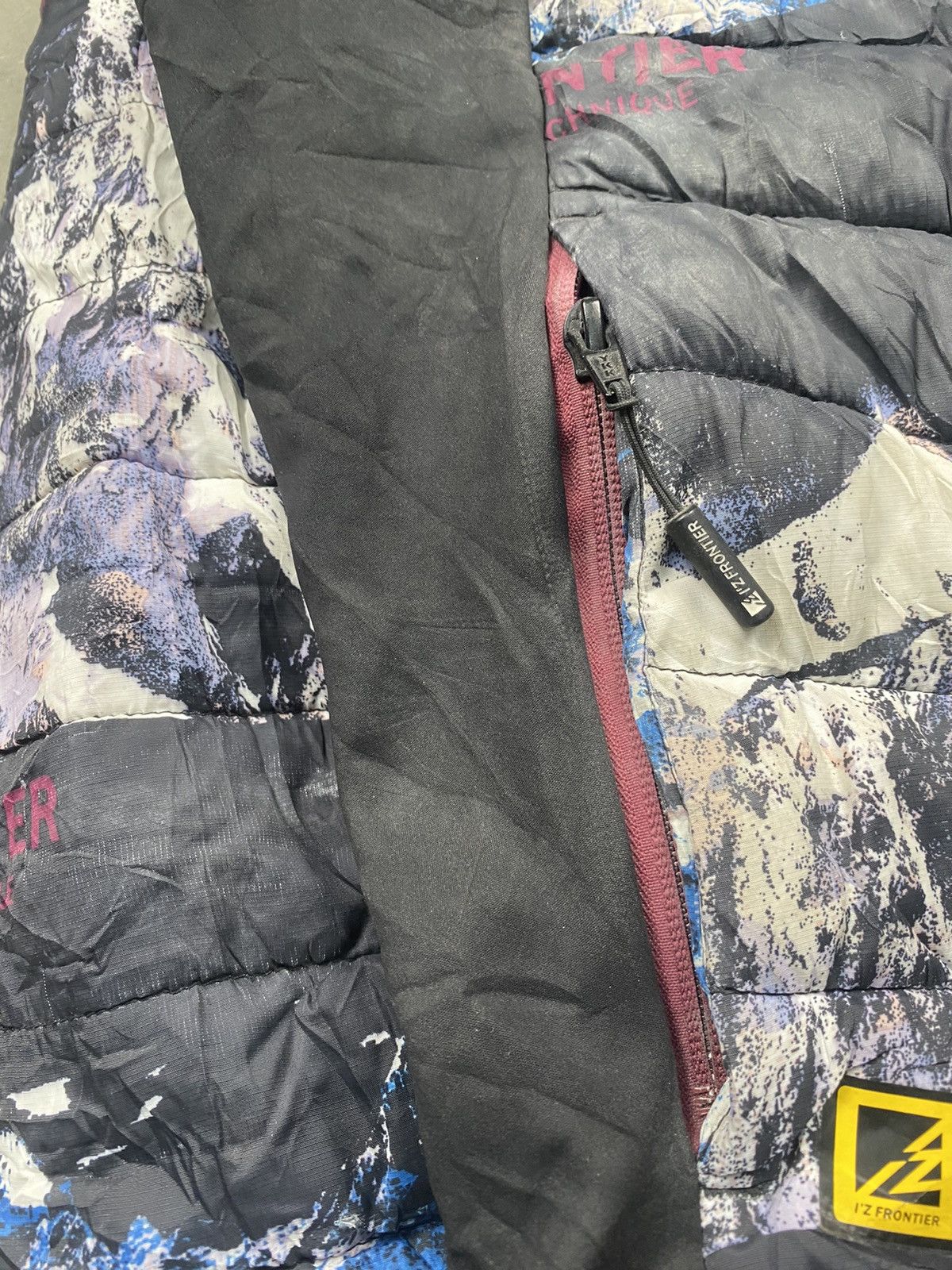 Japanese Brand I’Z Frontier Mountain Ski Puffer Jacket Size US L / EU 52-54 / 3 - 5 Thumbnail