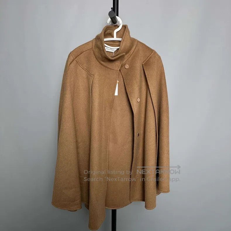 Max Mara Max Mara one-size-fits-all Cape Brown Size S / US 4 / IT 40 - 1 Thumbnail