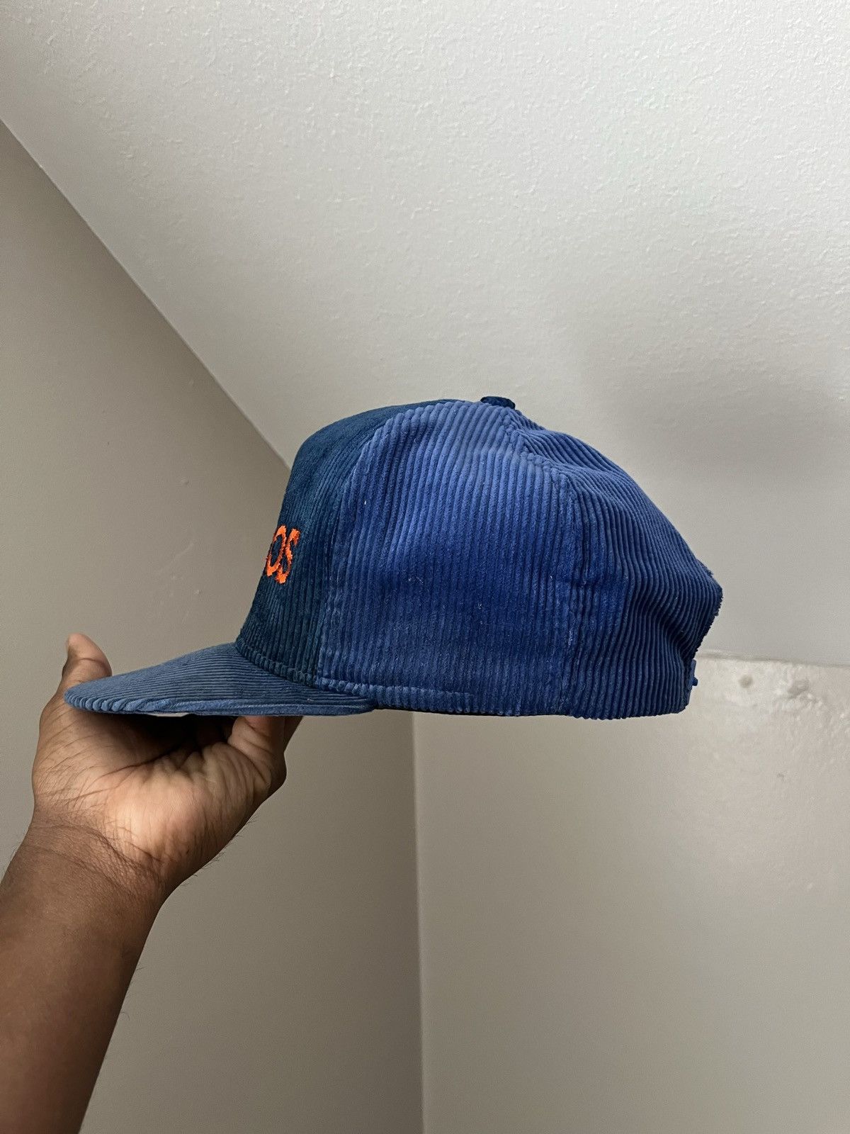 Vintage Vintage Denver Broncos Corduroy hat Size ONE SIZE - 6 Thumbnail