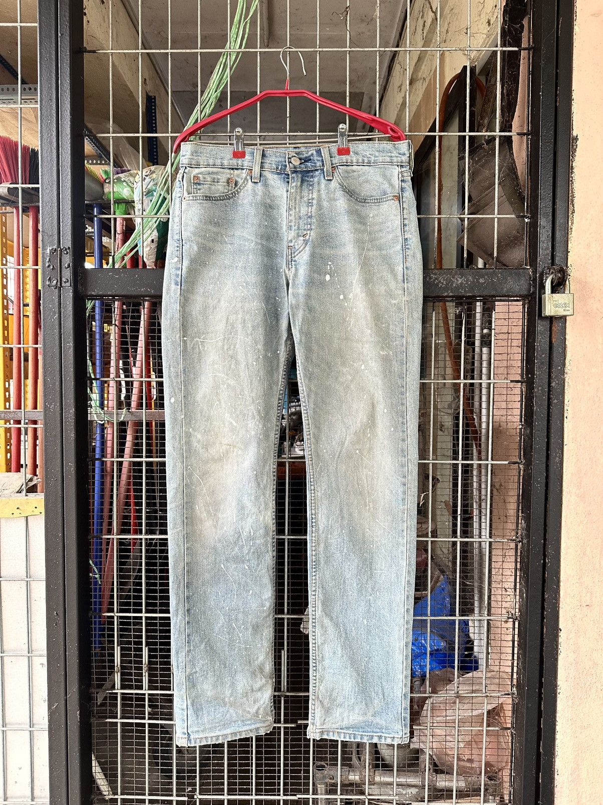 Levi's Vintage Clothing 👹Levi’s 505 Straight Cut Paint Splatters Jeans Size US 30 / EU 46 - 2 Thumbnail